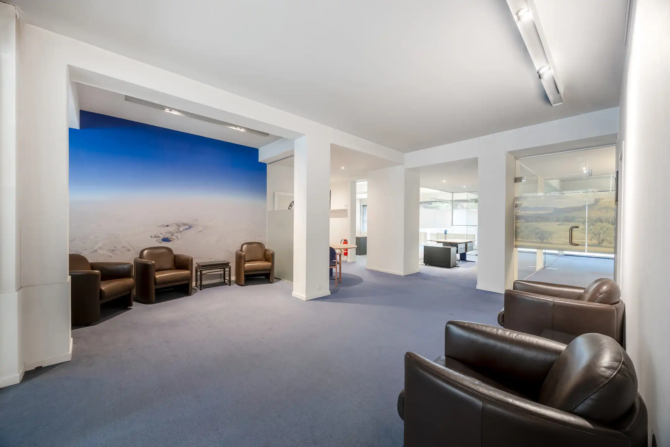 Commercieel handelspand (236m²) op centrale ligging foto 10