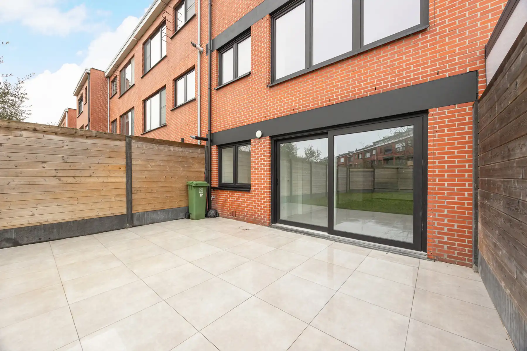 Totaalrenovatie (2025) met 3 slp, tuin en garage in Merksem foto 28