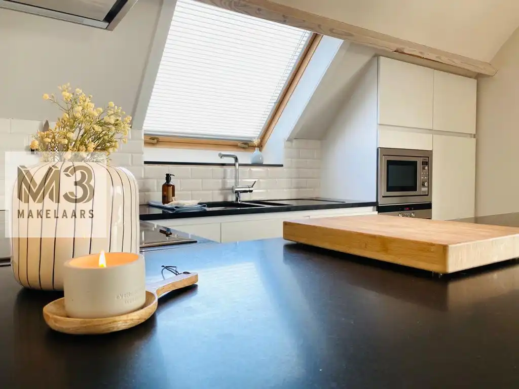 Trendy appartement met terras en garagebox! foto 8