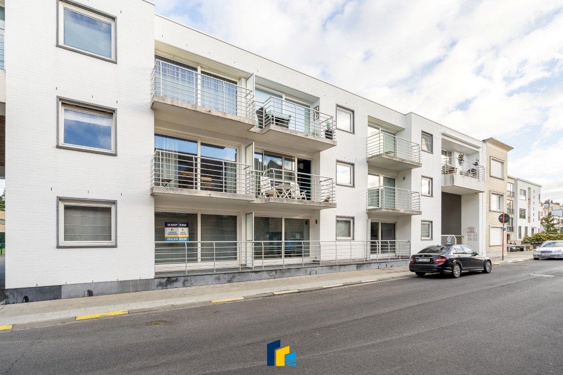 Dubbele, inpandige parkeerplaats – uiterst centraal gelegen foto 4