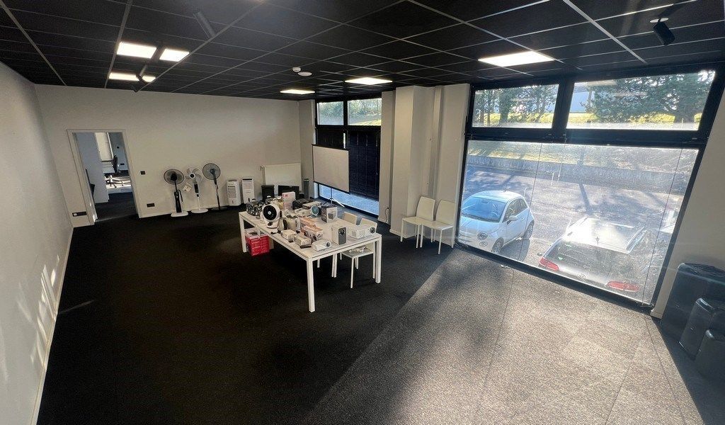 Bedrijfsgebouw met uitbreidingsmogelijkheden te koop in Ronse foto 14