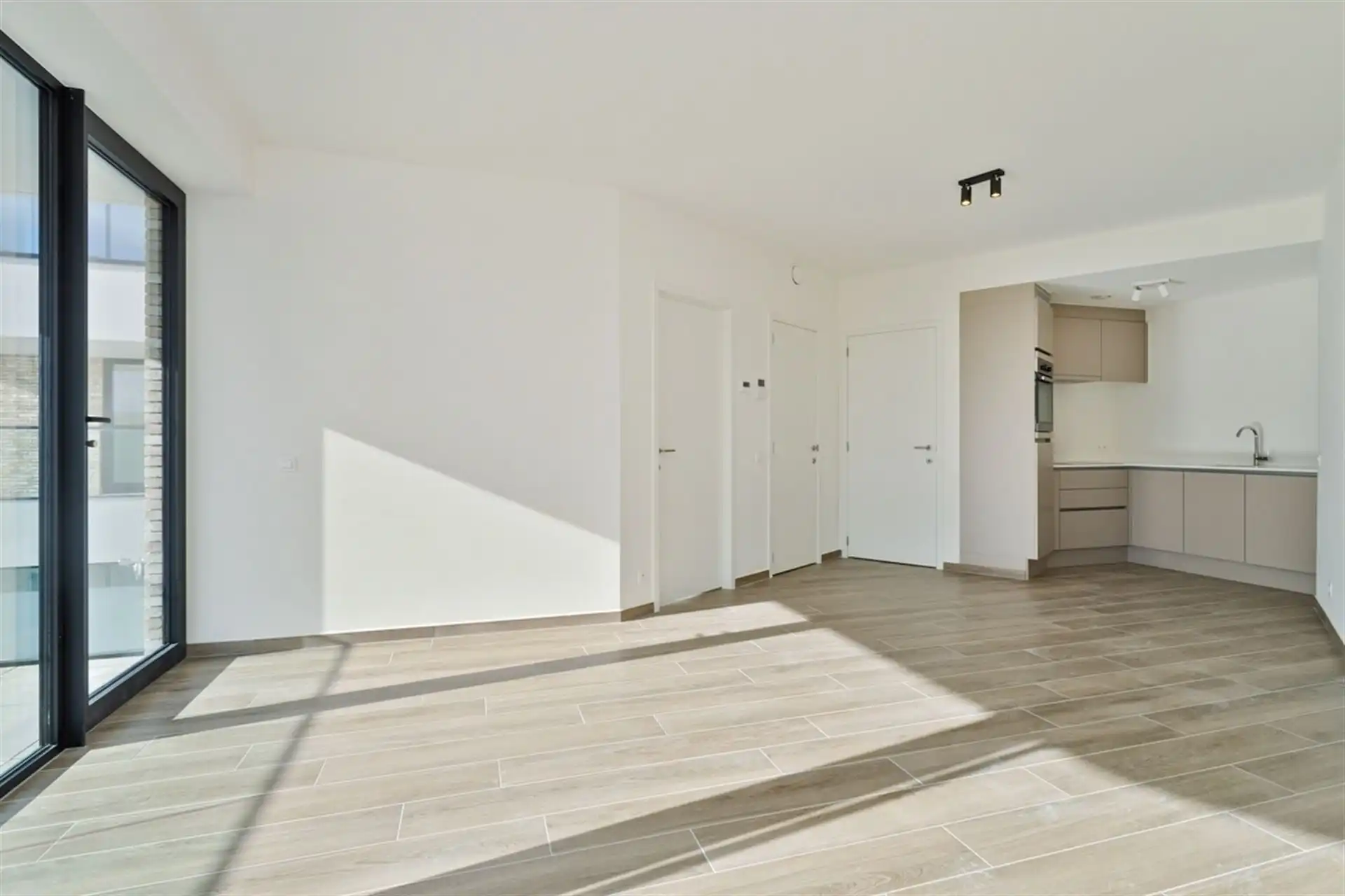 RECENT / 1 SLAAPKAMER foto 3