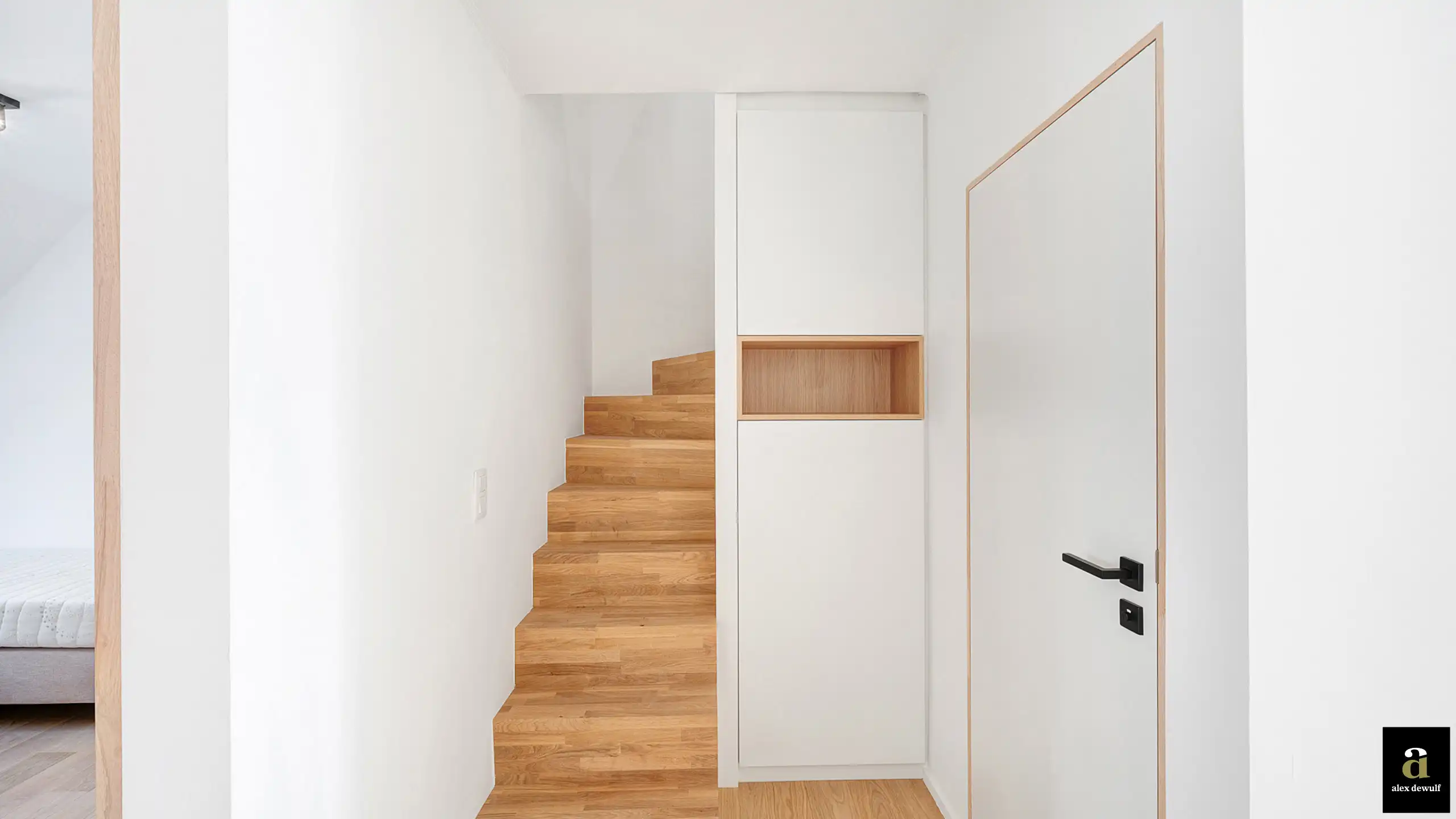 Ruim duplexappartement met vier slaapkamers en zonnig terras in Duinbergen. foto 29