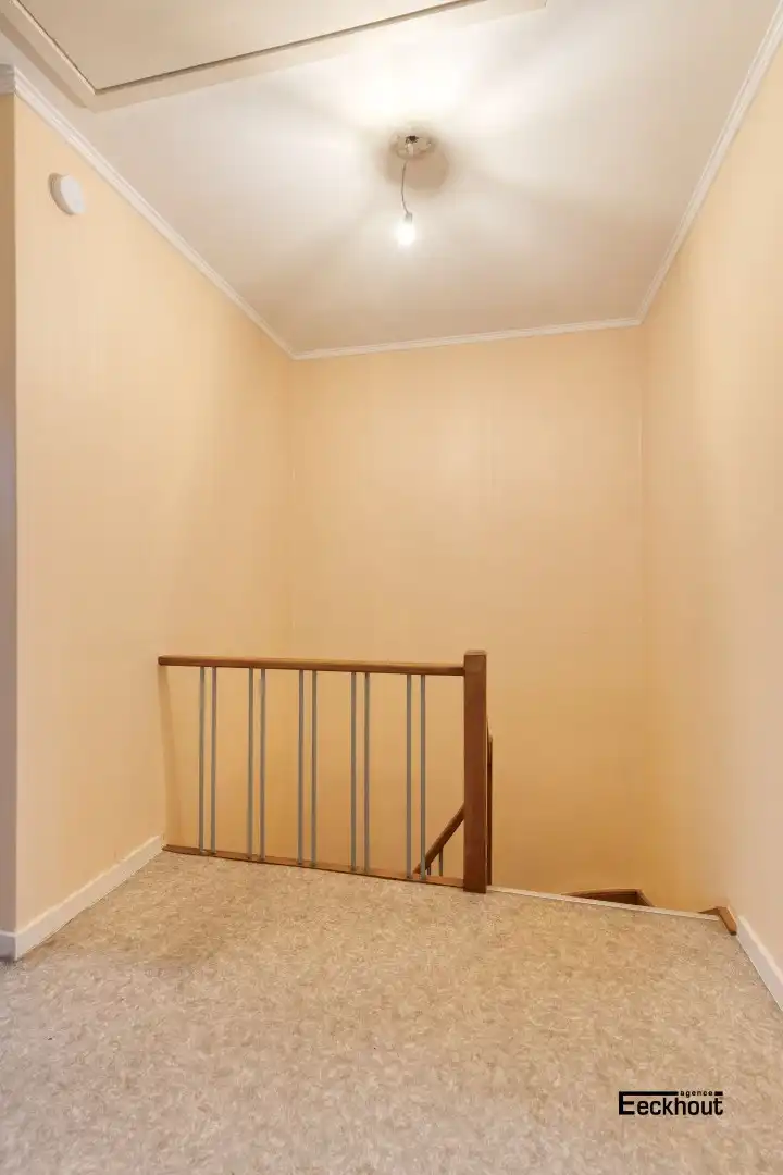 Gezellige rijwoning met ruime tuin op gegeerde locatie! foto 10