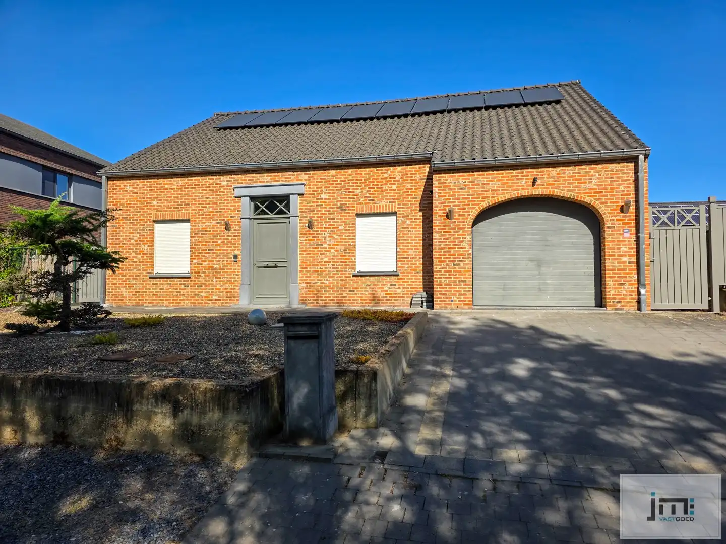 Charmante gelijksvloerse woning foto {{pictureIndex}}