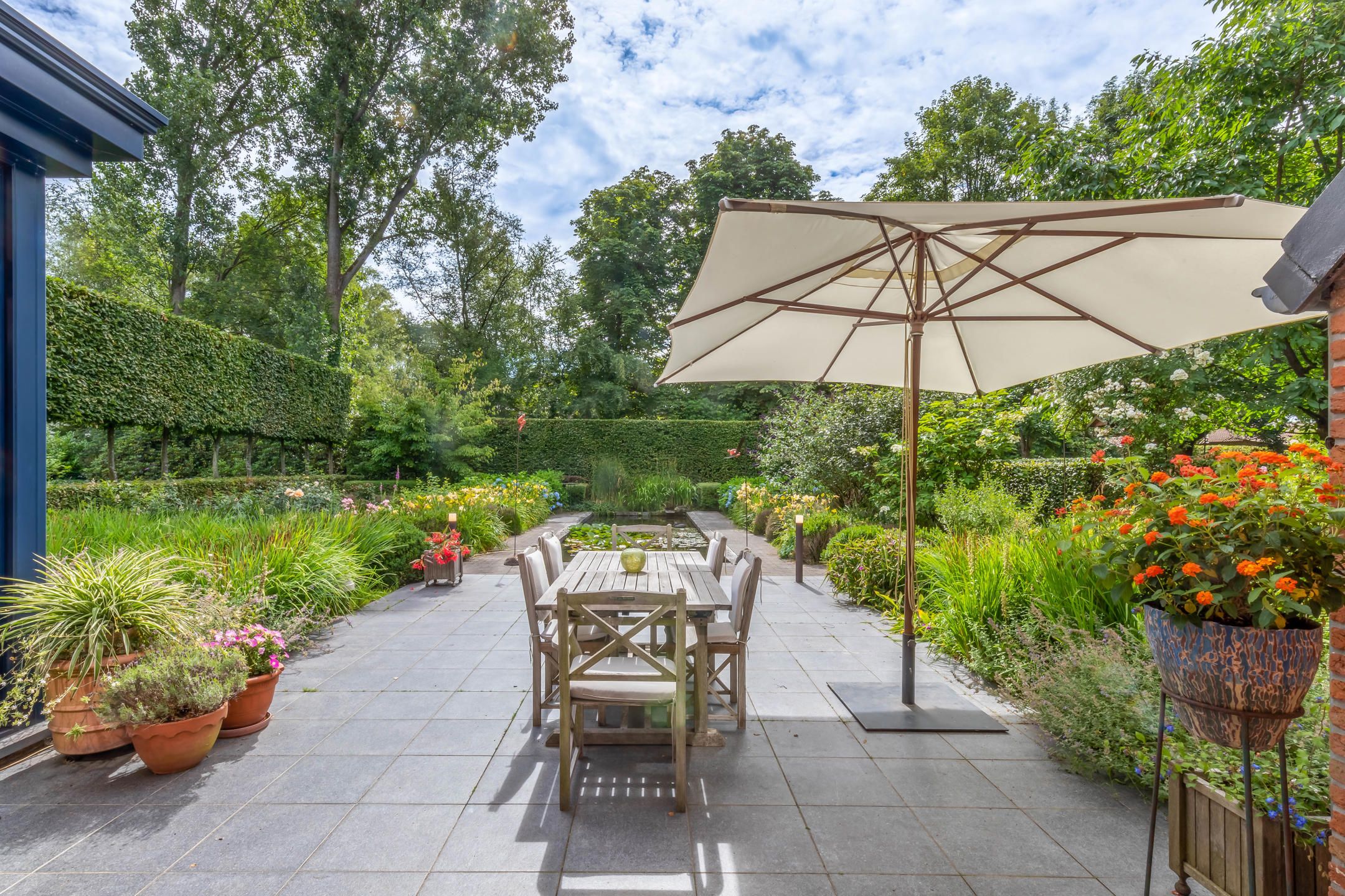 Prachtig perceel van 3348m2 met magnifieke tuin. foto 15