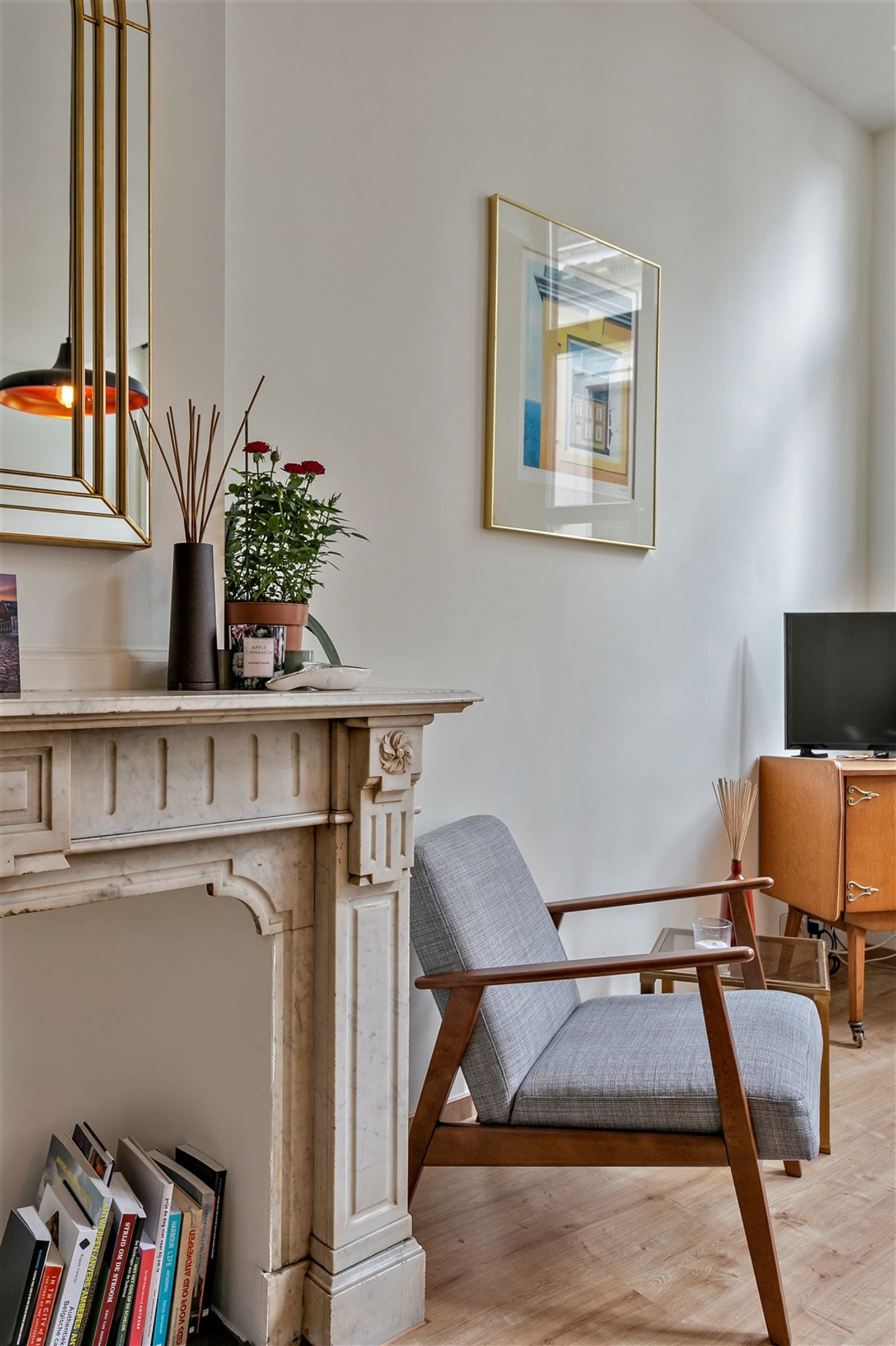 Prachtig gemeubeld 2 slaapkamer appartement foto 4