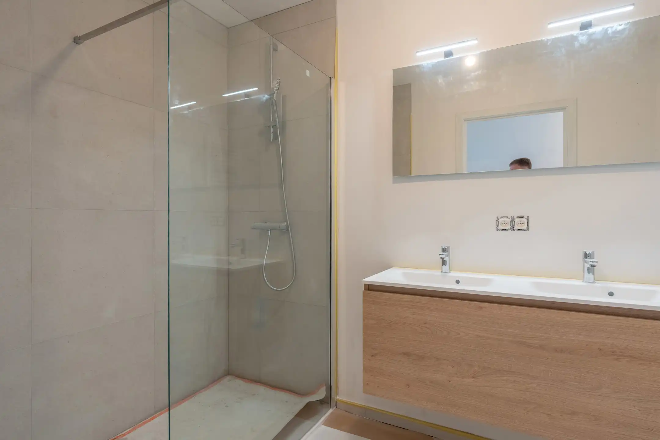 Nieuwbouw appartement met 1 slaapkamer en terras te Geel foto 9