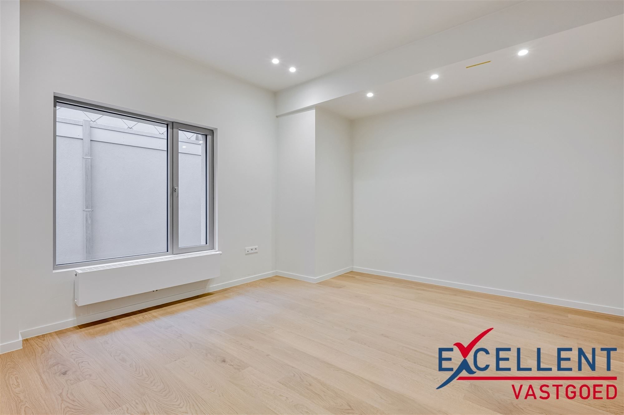 Uitzonderlijke woning met tuin centrum Deinze foto 9