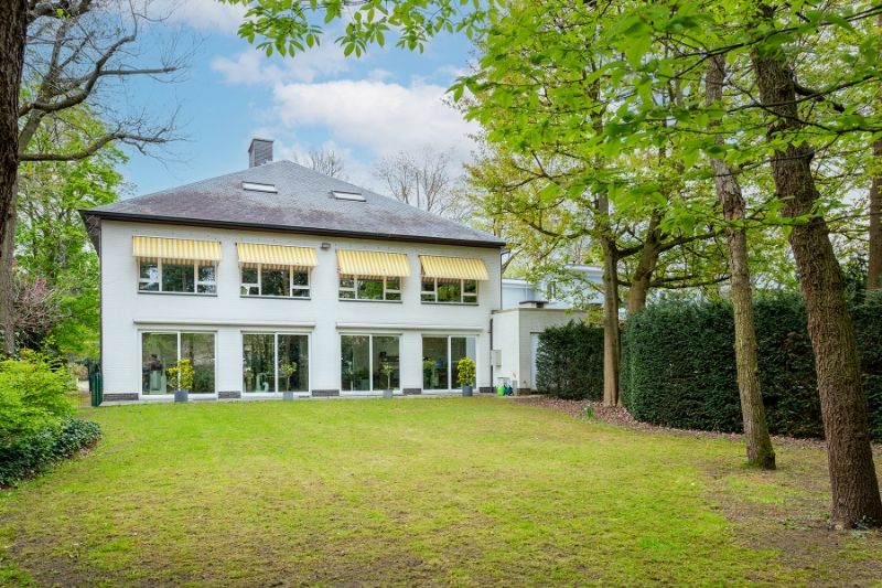 Villa met zee van ruimte , ideaal om te wonen + werken ! foto 24