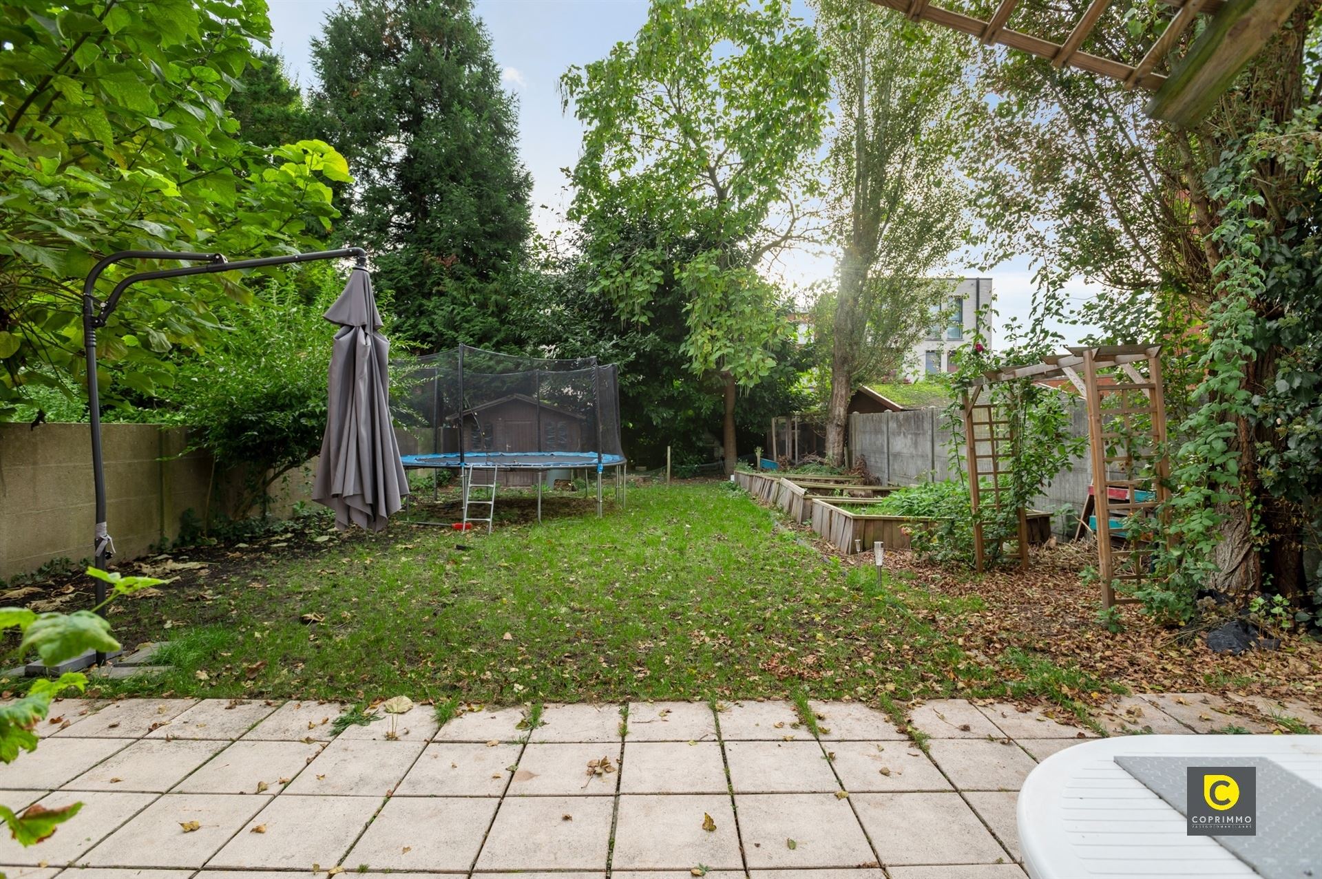 Woning met tal van mogelijkheden foto 2