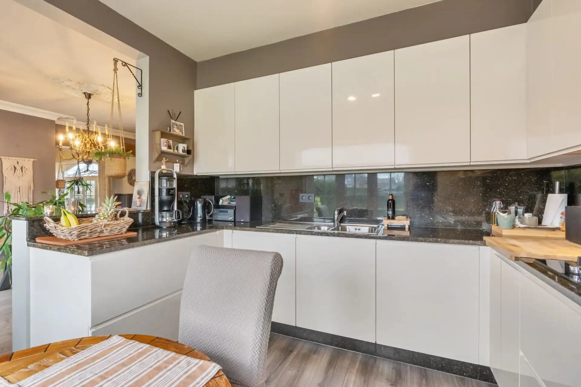 Ruime woning met garage te Houthalen-Helchteren foto 8