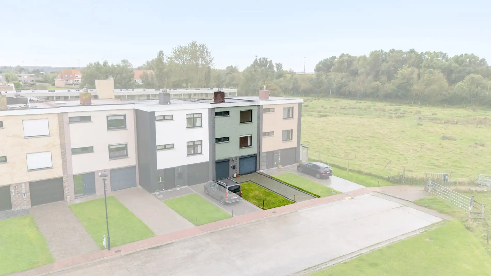 Te renoveren woning nabij zee en strand foto 5