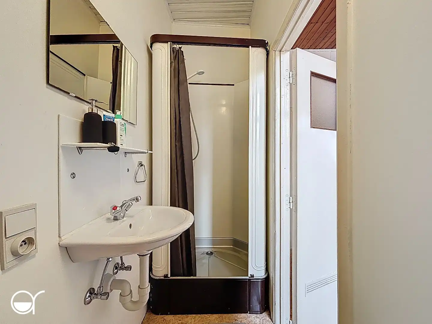 Opbrengsteigendom met 3 studio’s  foto 12