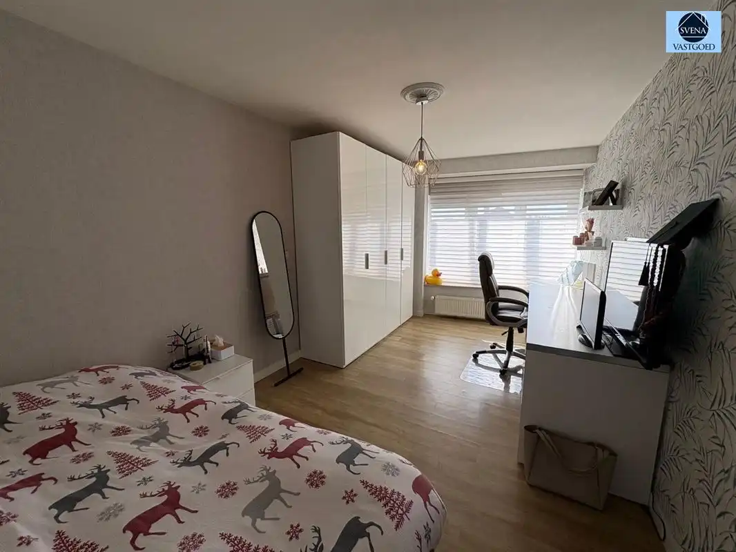 ZEER GOED GELEGEN, MOOIE WONING MET GARAGE foto 8