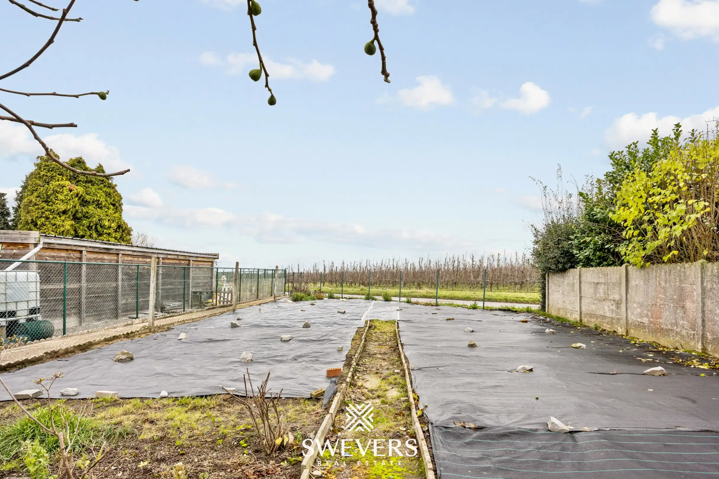 Ruime gezinswoning met 4 slaapkamers, inpandige garage en een ruime tuin foto 30