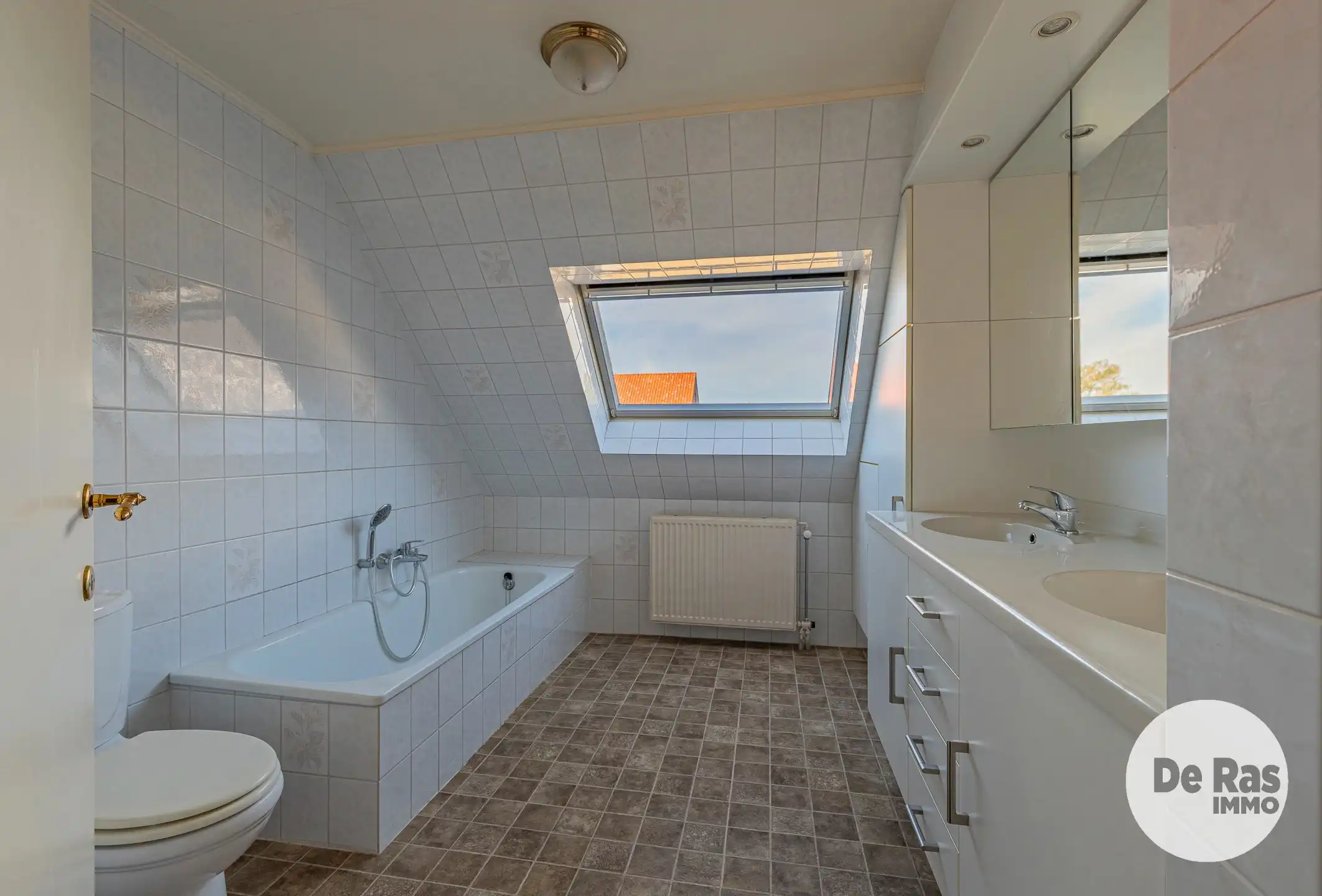 HOFSTADE - Instapklare vrijstaande woning met 3 slaapkamers foto 15