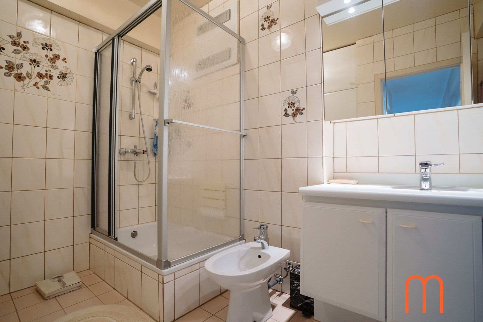 Ruim appartement met prachtig uitzicht en uitzonderlijke gevelbreedte. foto 14