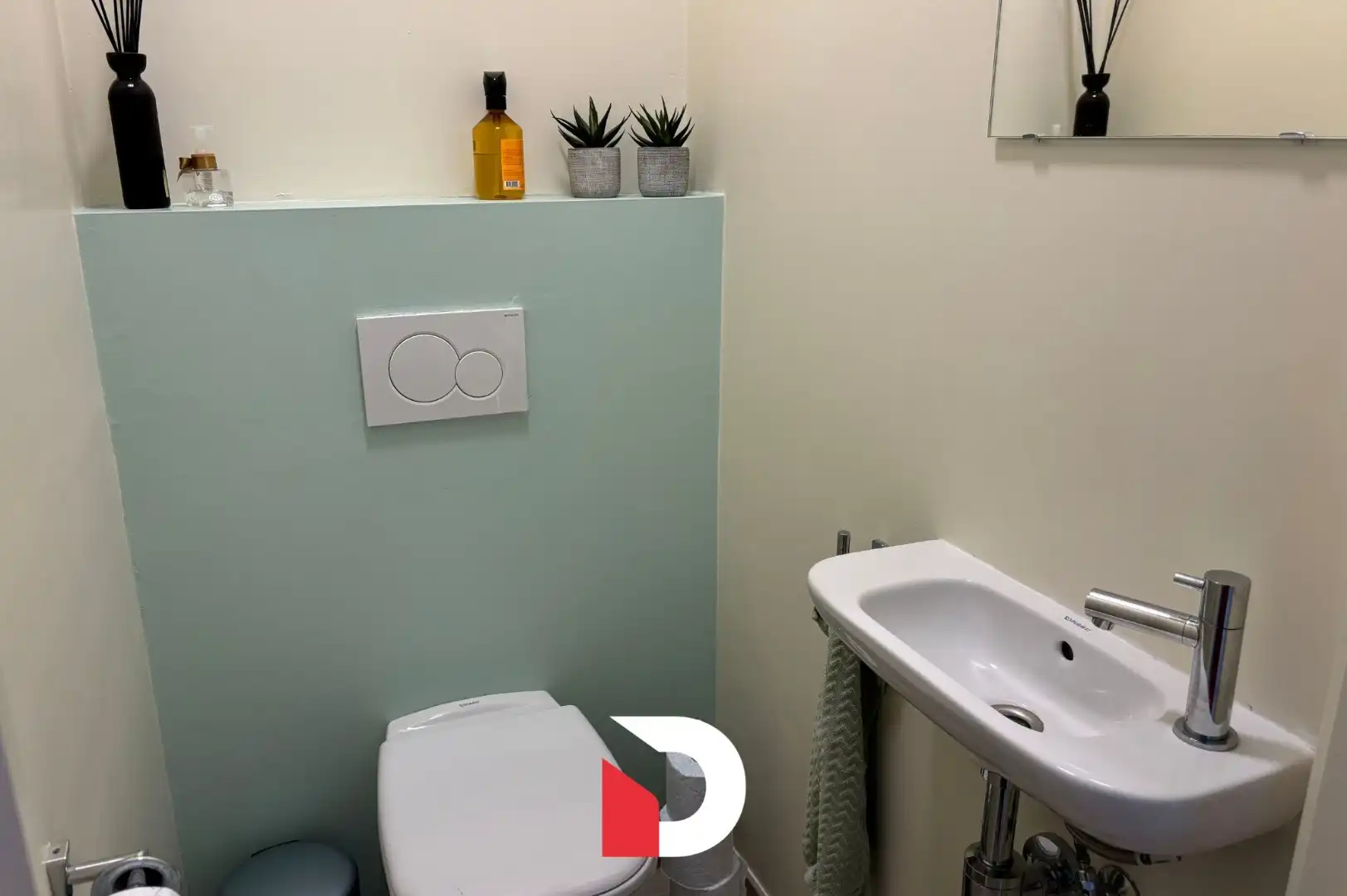 Recent appartement met 2 slaapkamers en autostaanplaats foto 8