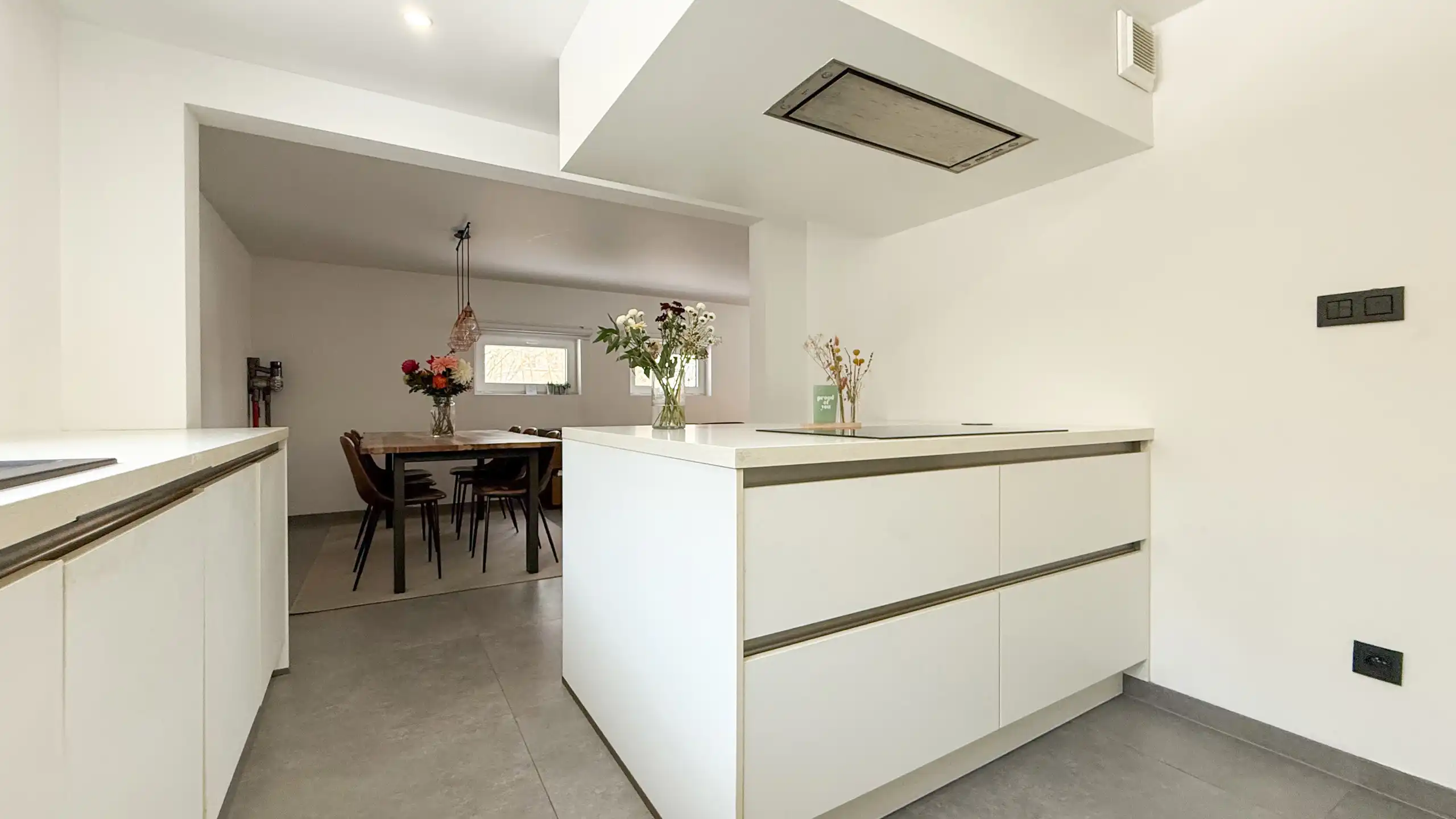 Instapklare halfopen bebouwing op topligging dicht aan natuurzone! foto 10