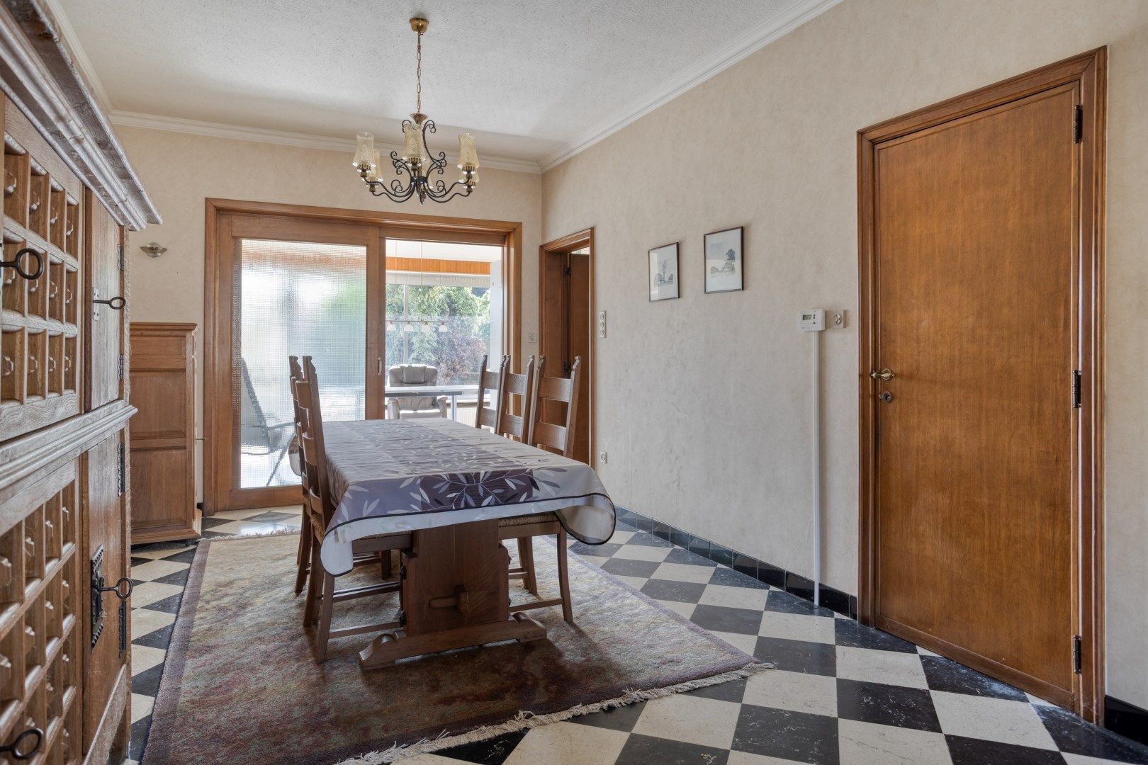 Woning met 4 slpks op een perceel van 670 m² te Millegem. foto 6