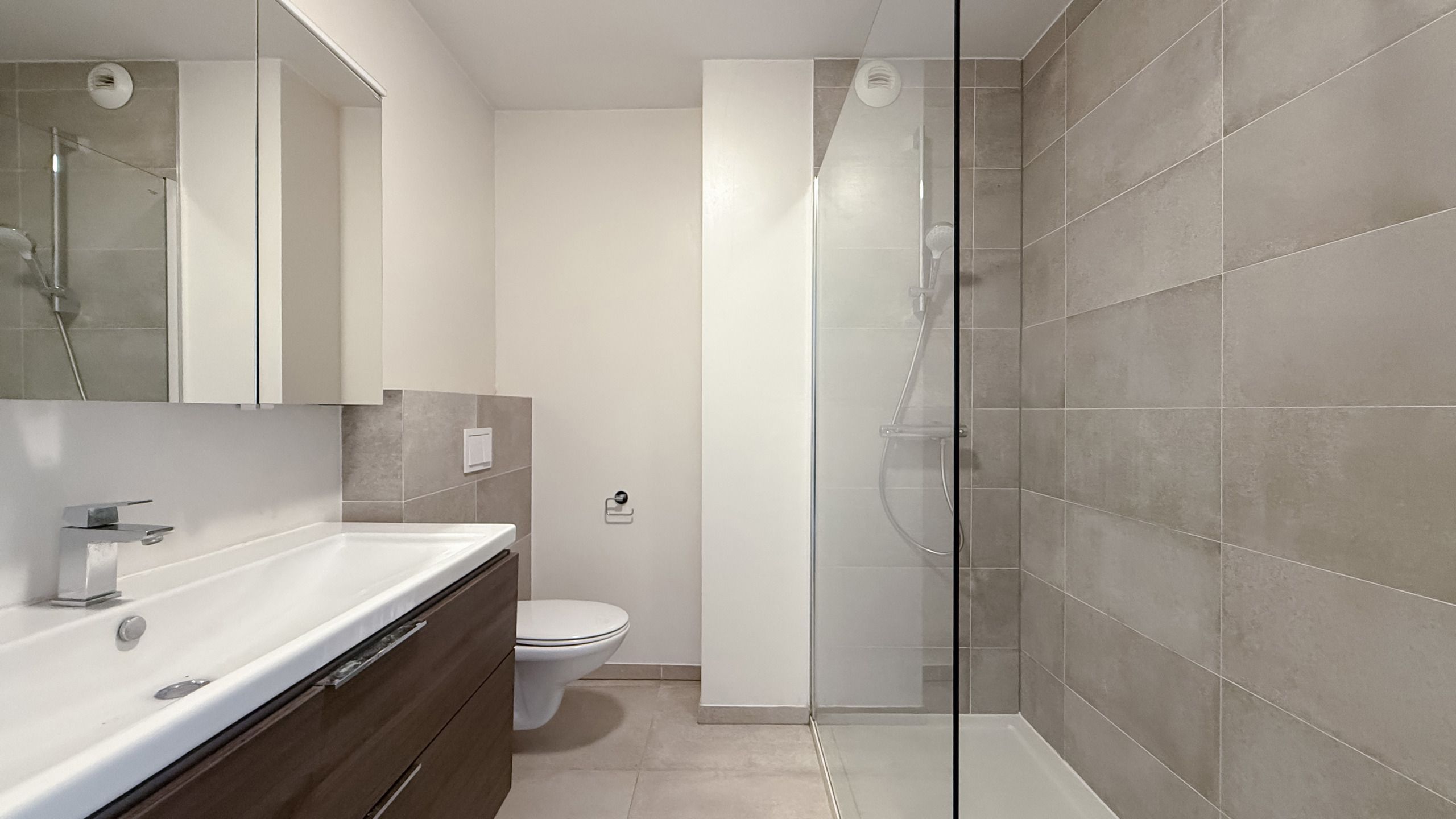 Licht en modern duplexappartement met zuidgericht terras... foto 14