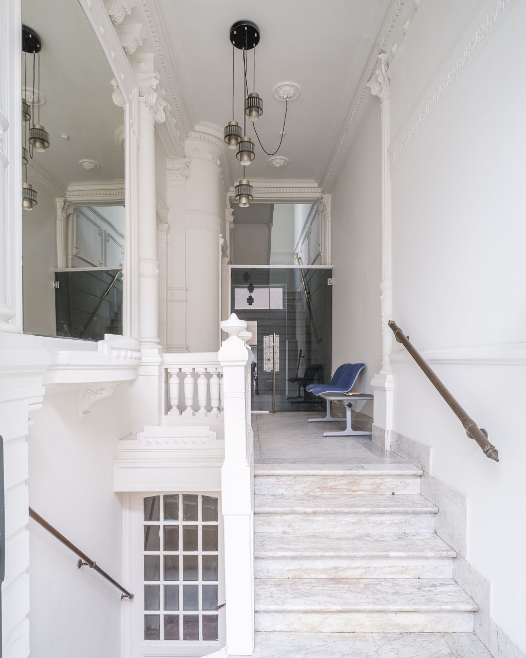 Bijzondere ‘Fin de siècle’ herenwoning, rustig gelegen nabij Dok-Noord. foto 9