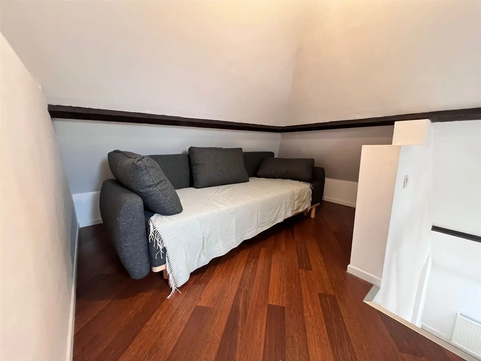 Gemeubeld appartement met 2 slaapkamers in Zurenborg! foto 18