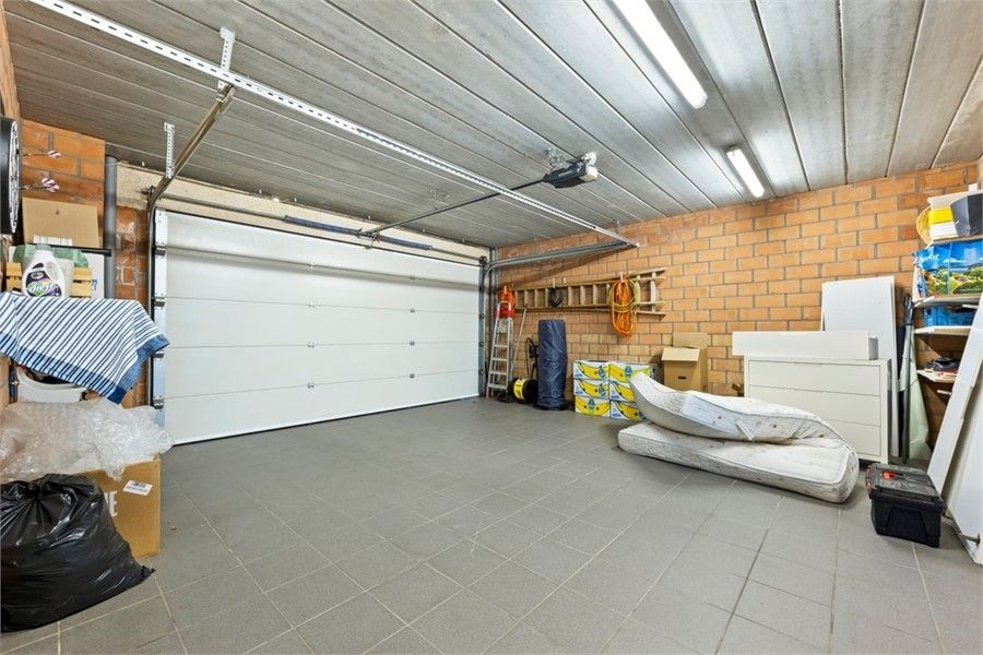 STIJLVOLLE OPEN BEBOUWING MET 3 SLKS OP EEN KNAP PERCEEL foto 19