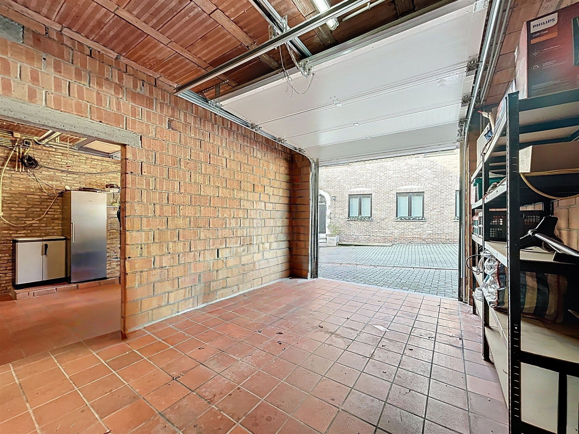 Half open bebouwing met 3 slaapkamers en 3 garages op perceel van 235m²  foto 18