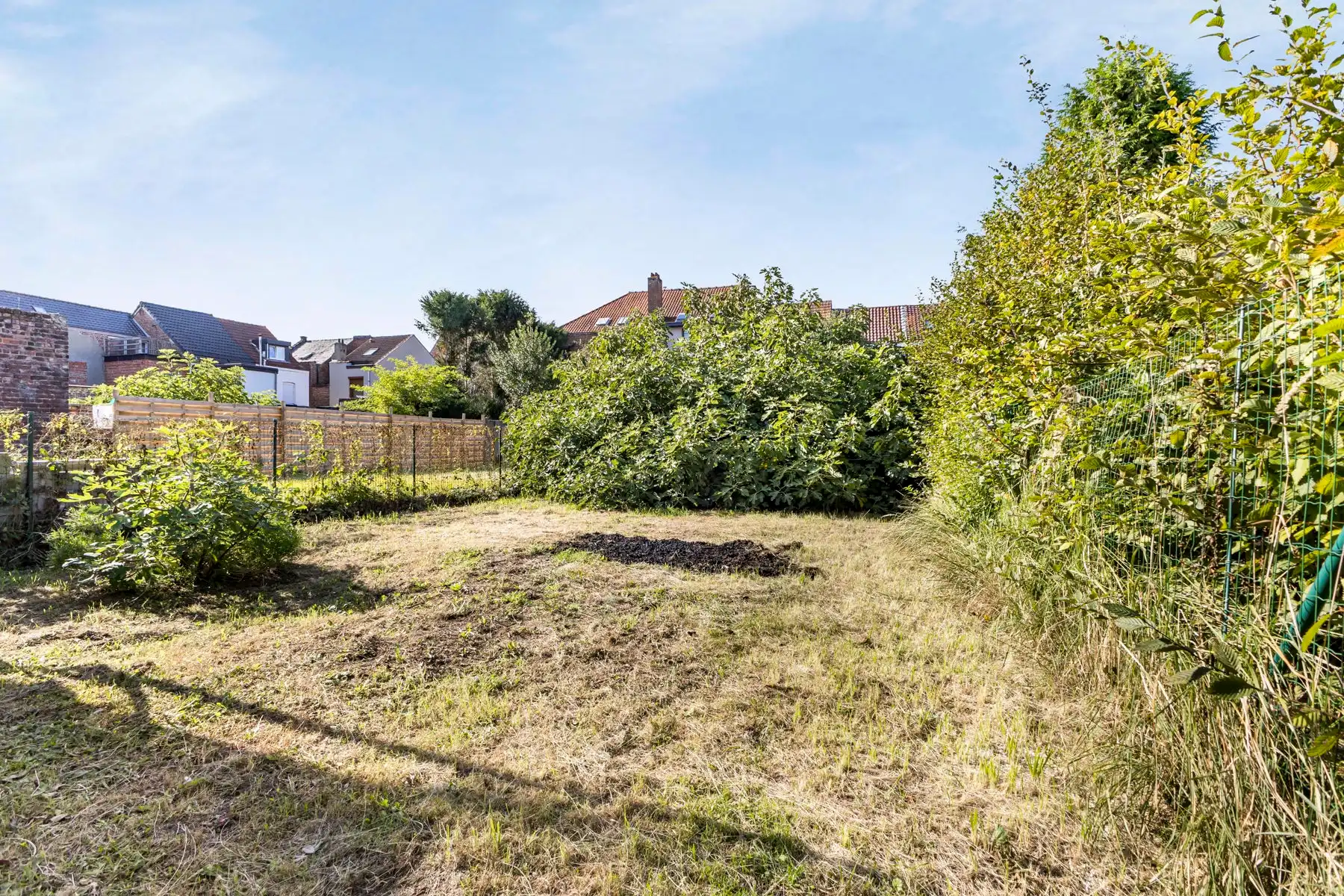 Alleenstaande woning met 4 slaapkamers en tuin foto 25