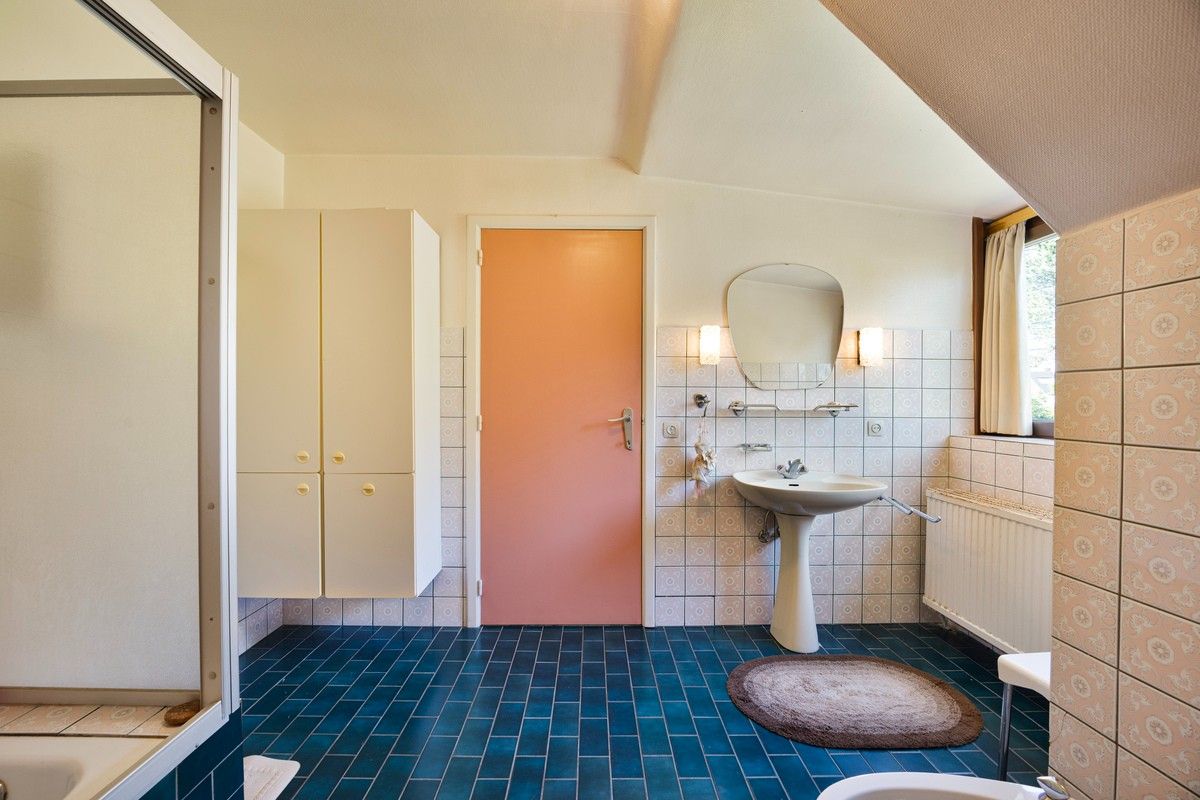 Eigentijdse villa met grote zonnige tuin midden in het groen van Sint-Denijs-Westrem foto 19