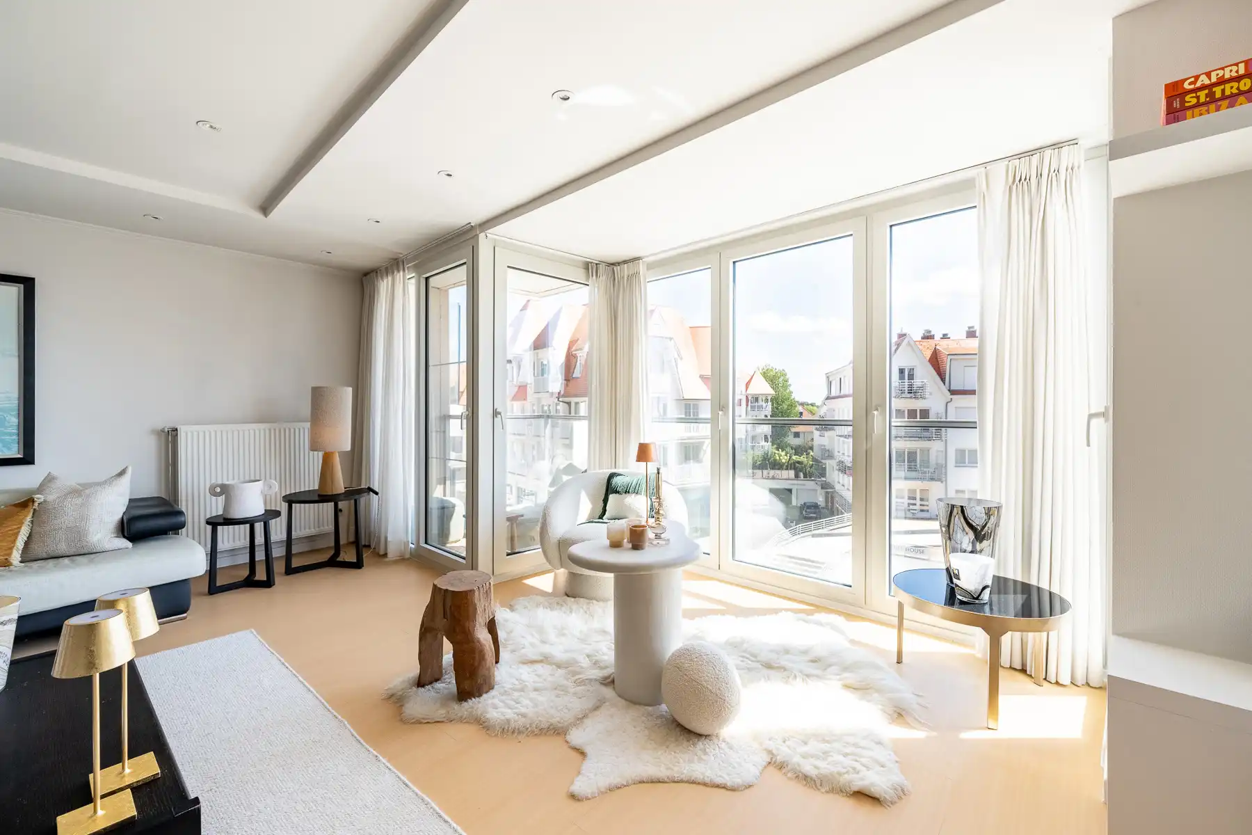 Zuidgericht appartement met uniek open zicht foto 3
