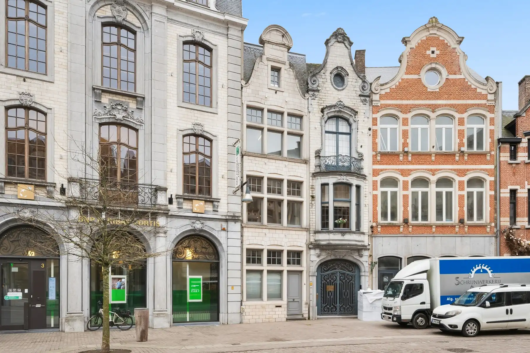 Schitterend pand op Grote Markt te LIER foto 3