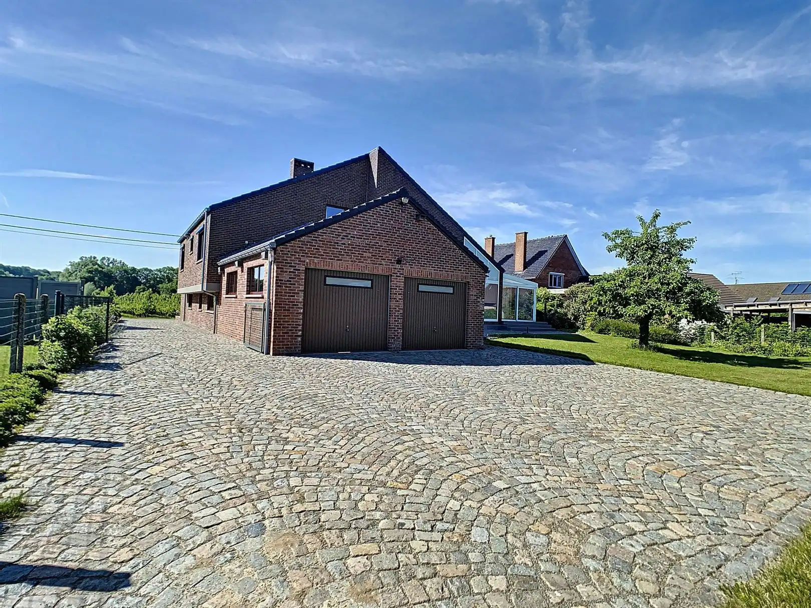 Ruime landelijke woning met 5 slpks, 19a 76ca foto 32