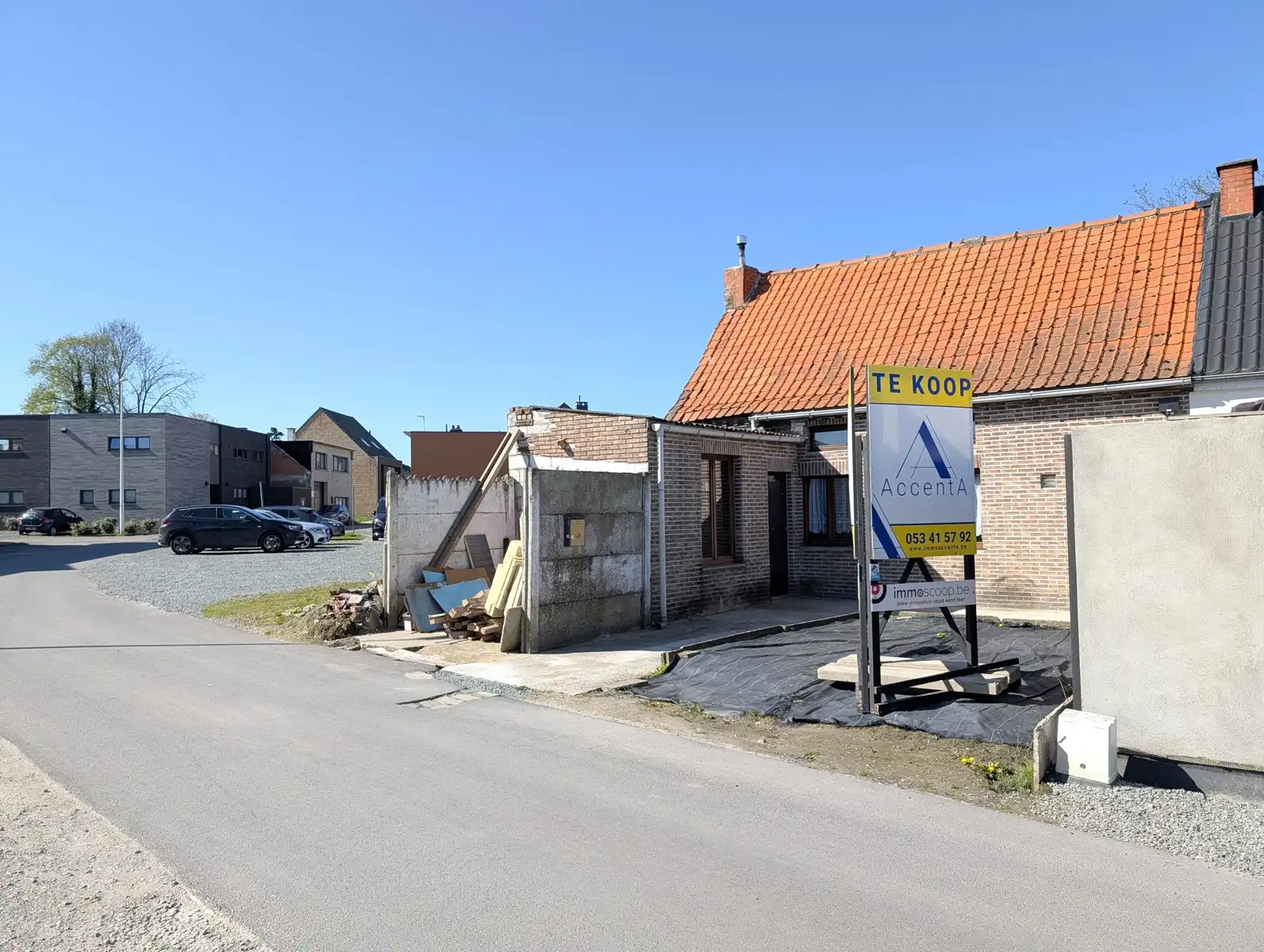 Te renoveren woning met potentieel in een doodlopende straat foto 2