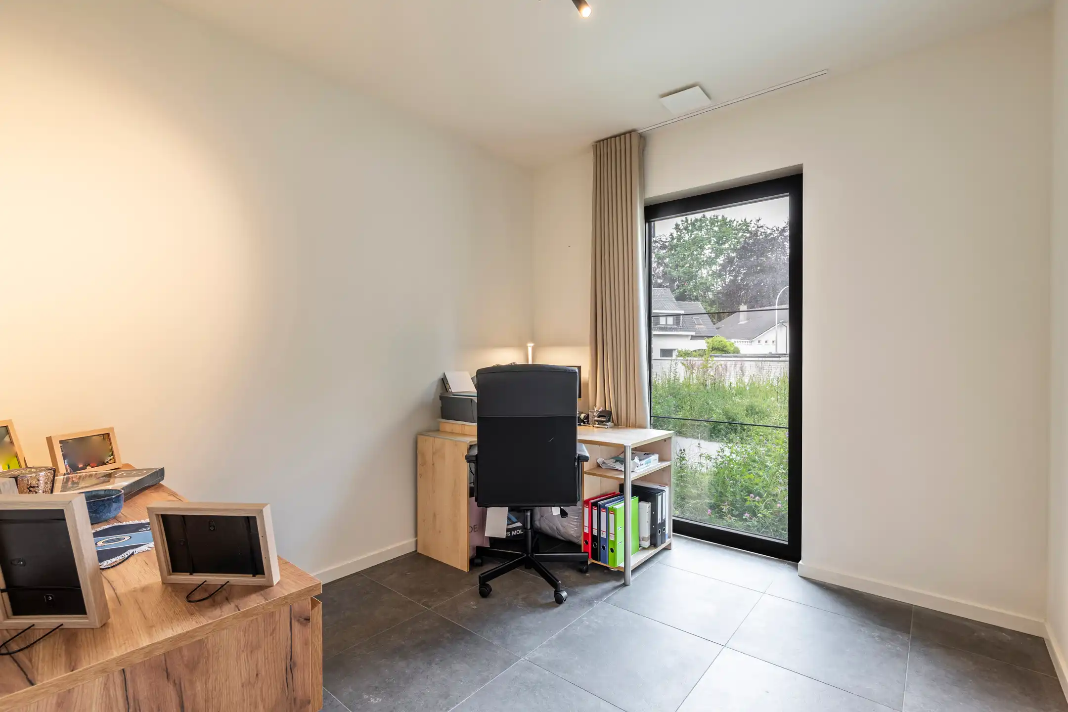 Uitstekend instapklaar appartement met groot terras in Arendonk foto 19