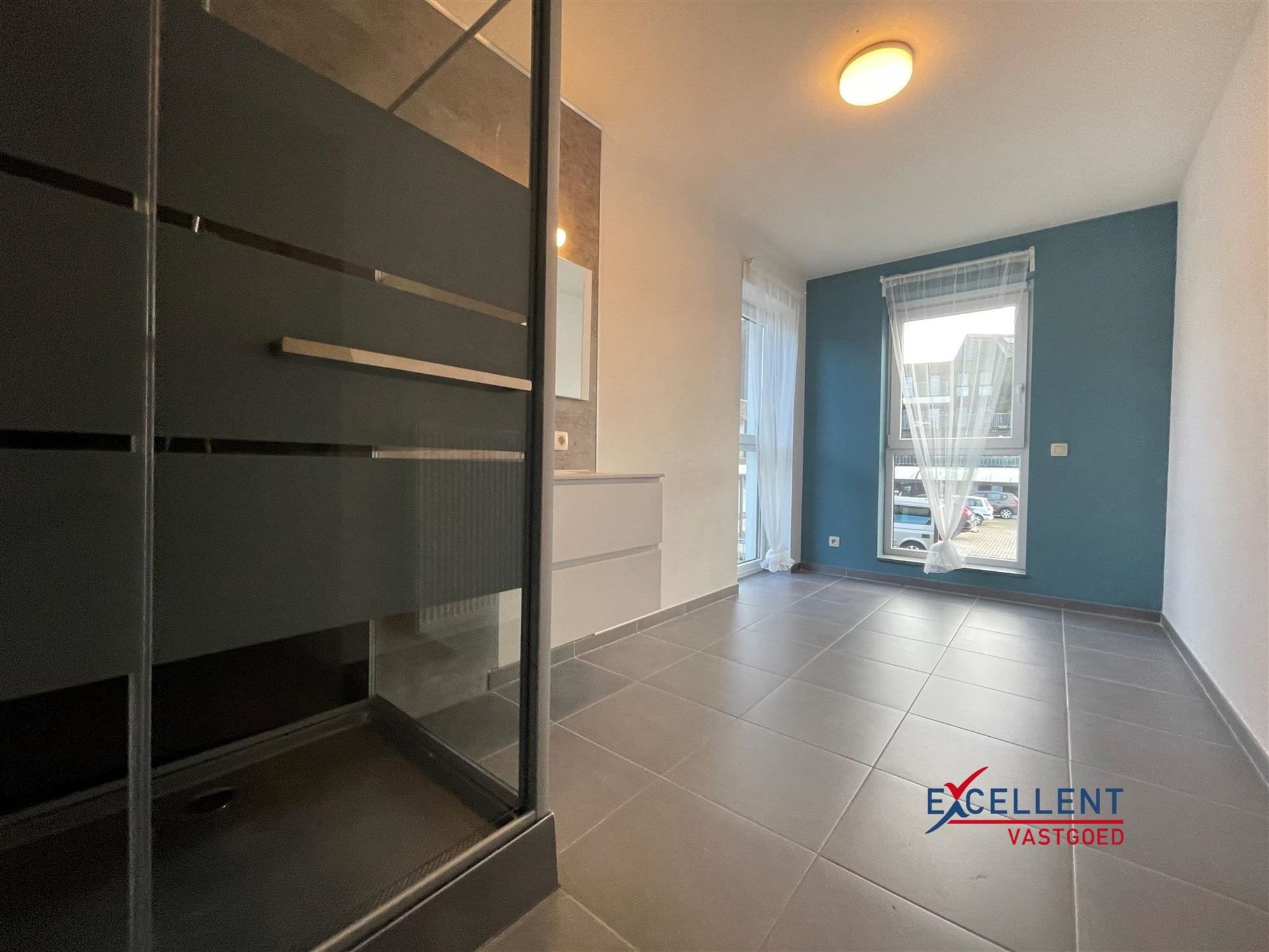 Recente halfopen woning te huur in centrum Gavere foto 7