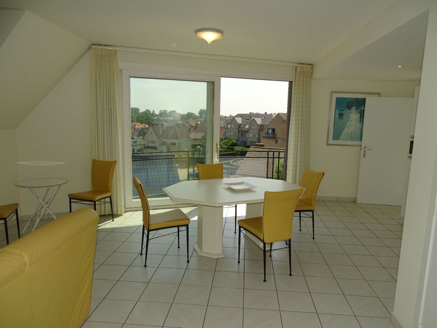 Residentie Delphine - ruim twee slaapkamer appartement nabij zee - Koksijde-Bad foto 7