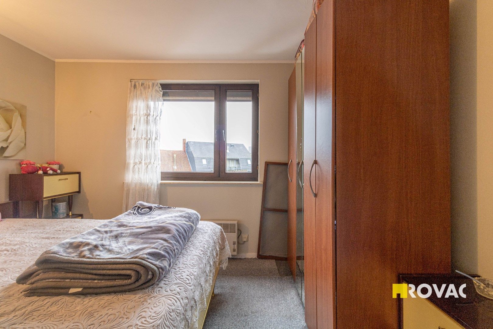 Centraal gelegen instapklaar appartement met garage foto 9