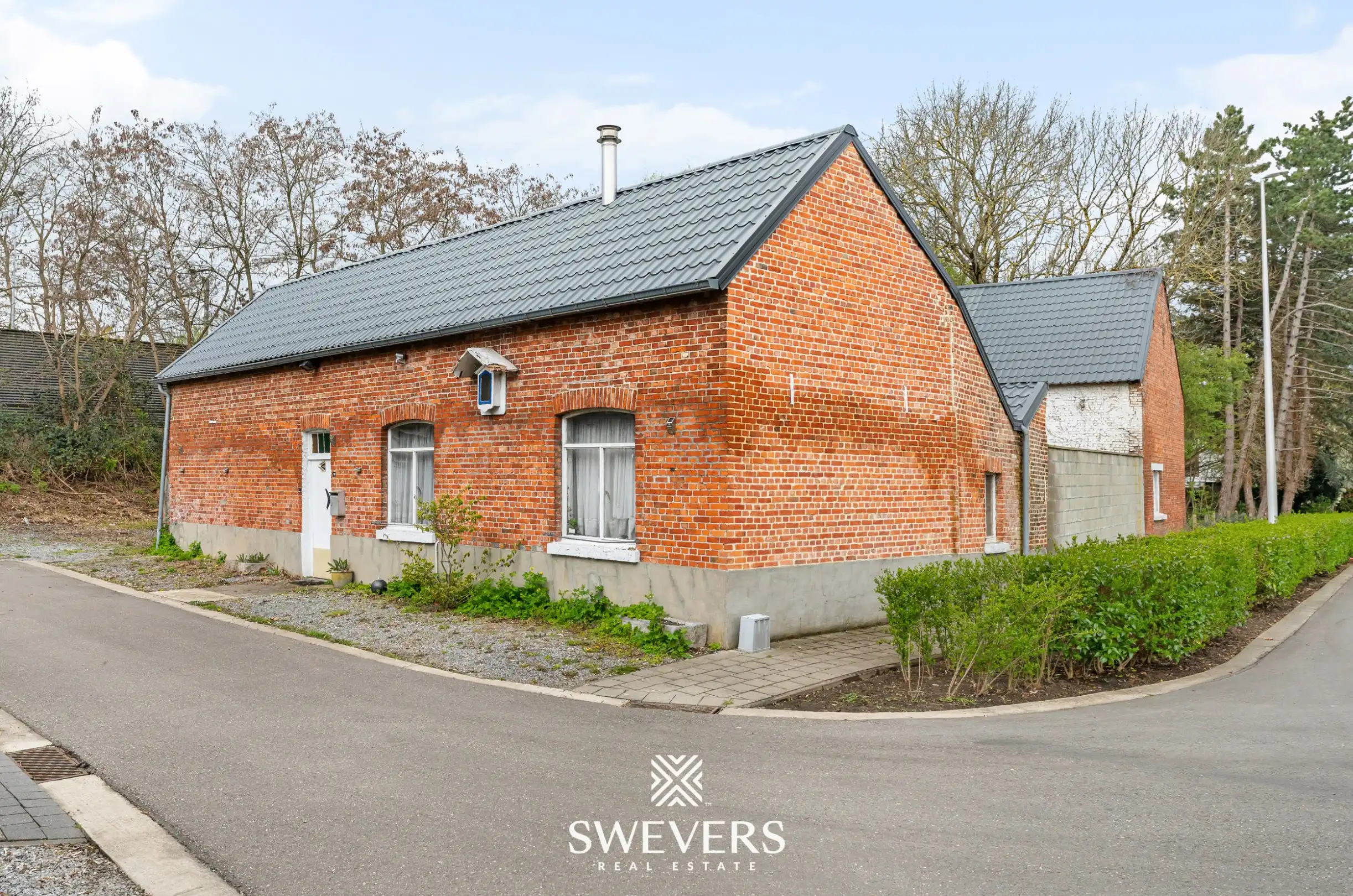 Authentieke te renoveren hoeve op ruim westgericht perceel nabij centrum Hasselt foto 2