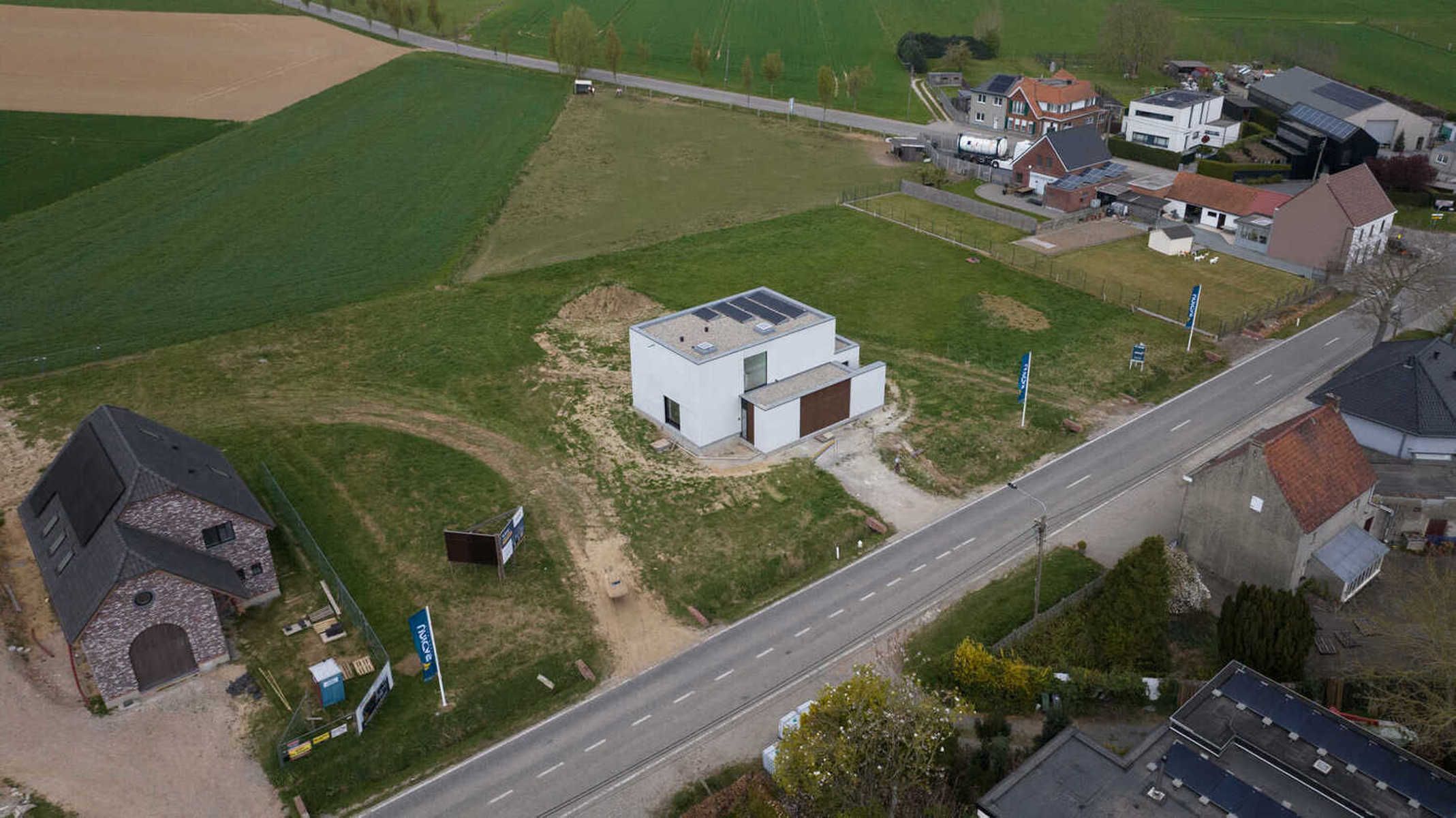 ()=>{if(producerUpdateValueVersion(node),producerAccessed(node),node.value===ERRORED)throw node.error;return node.value} Geraardsbergse steenweg 256 - 9860 Oosterzele