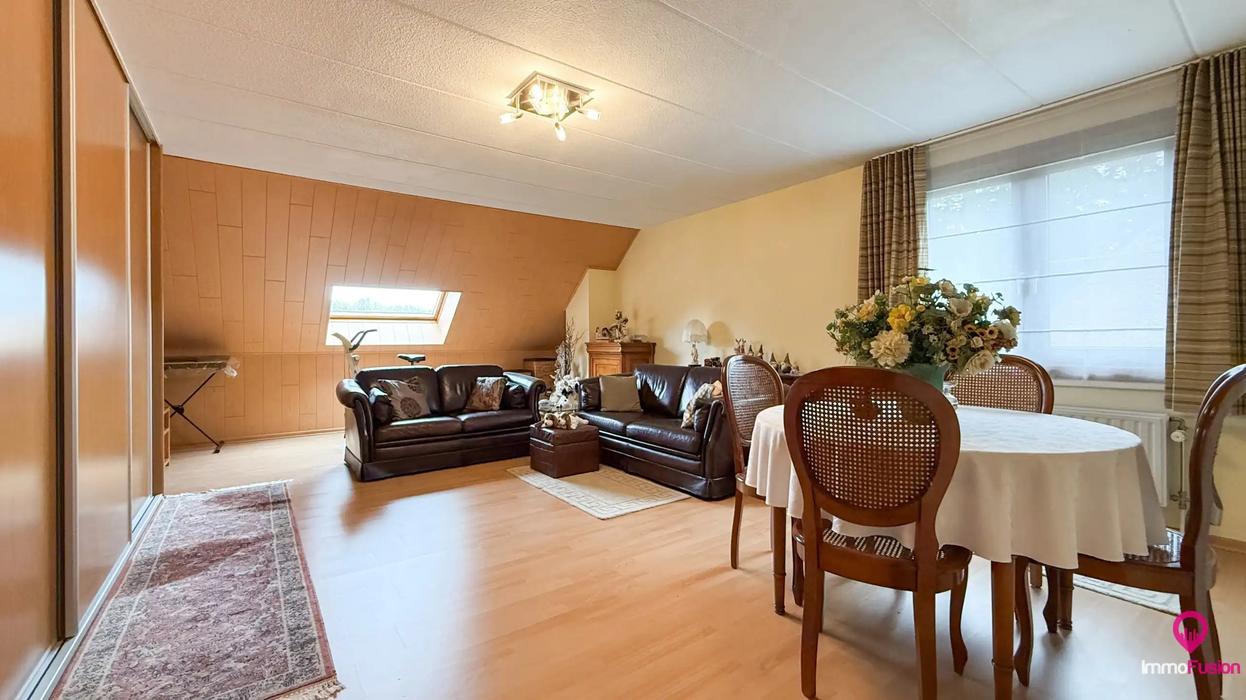 Hoog afgewerkte woning met 4 slpkms en kelder op 6are ! foto 37