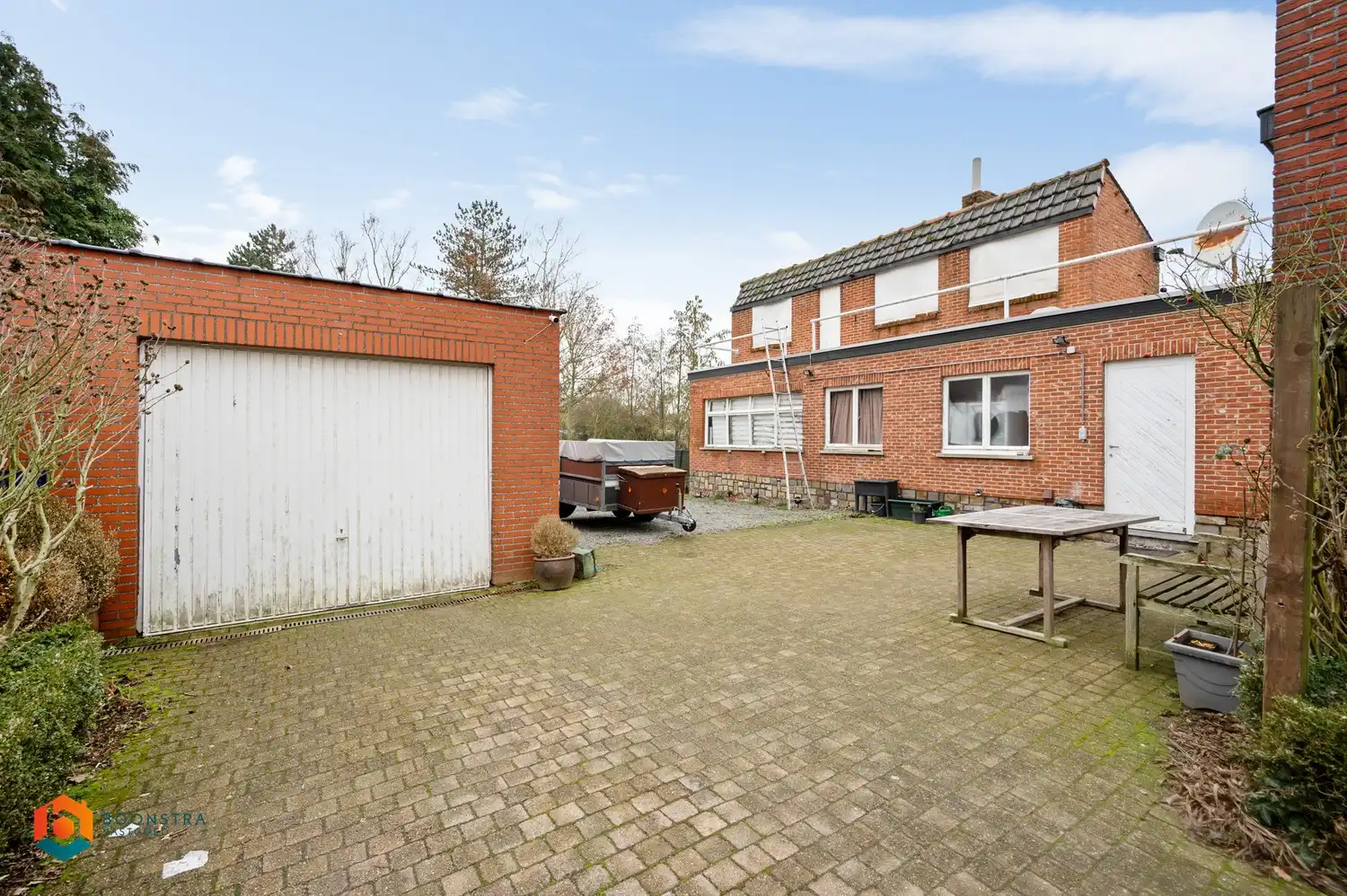 Ruime woning met 3 slpkrs foto 24