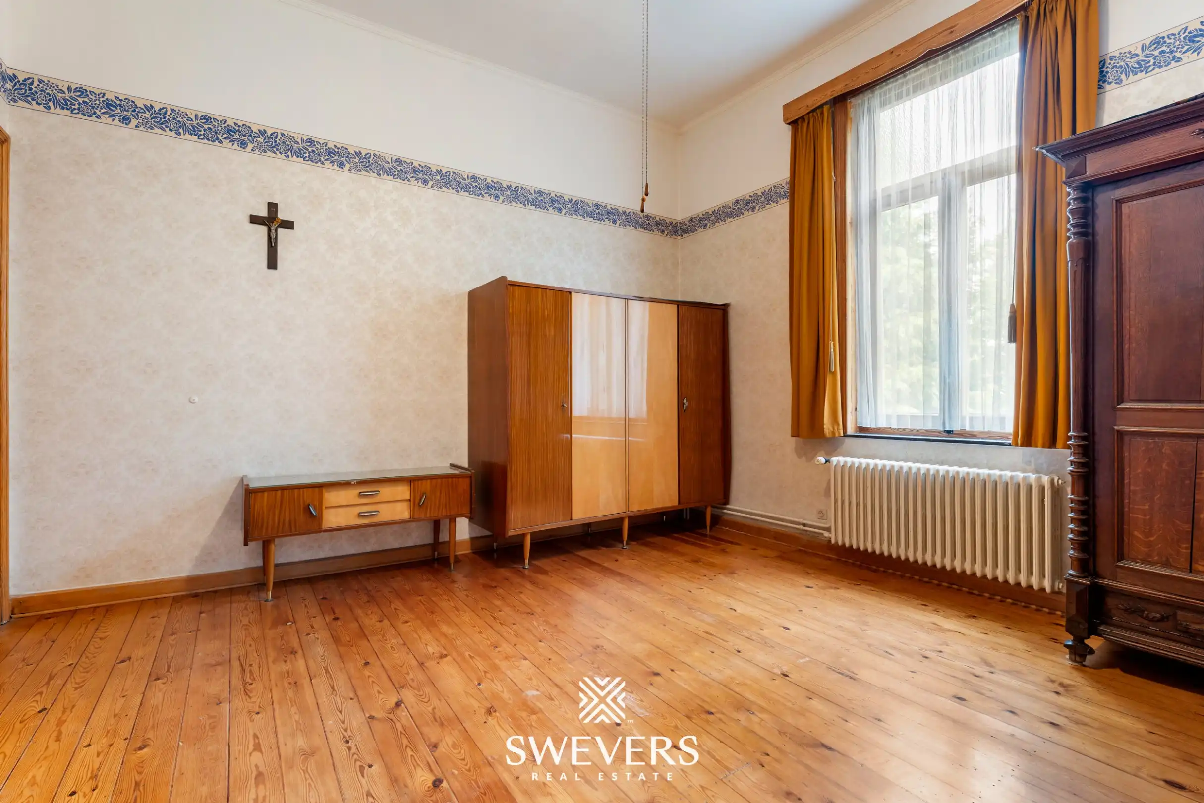 Karaktervolle herenwoning op knap perceel (20are) tegenover be-MINE foto 25
