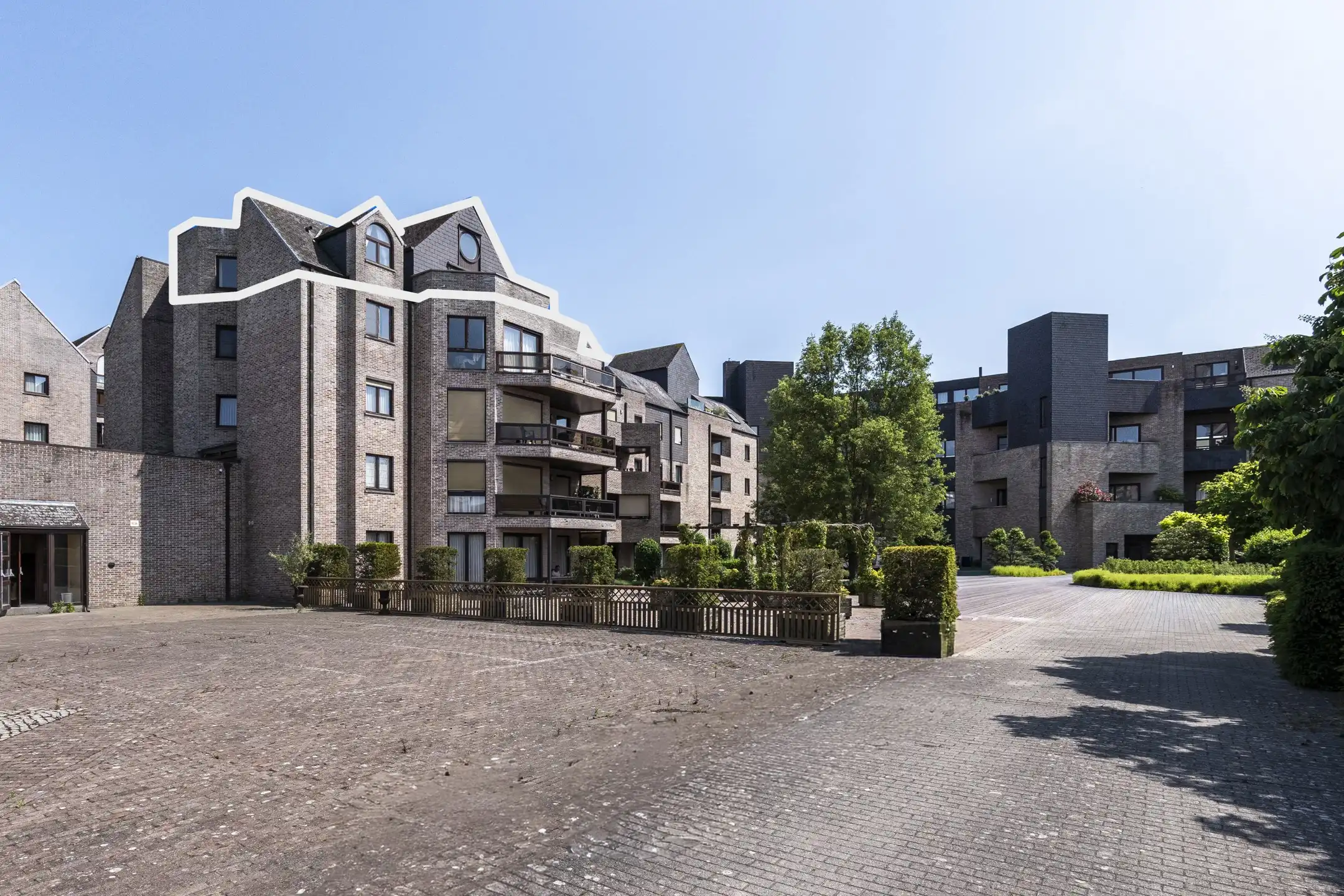 Ruim appartement van 133 m² in centrum Turnhout foto {{pictureIndex}}