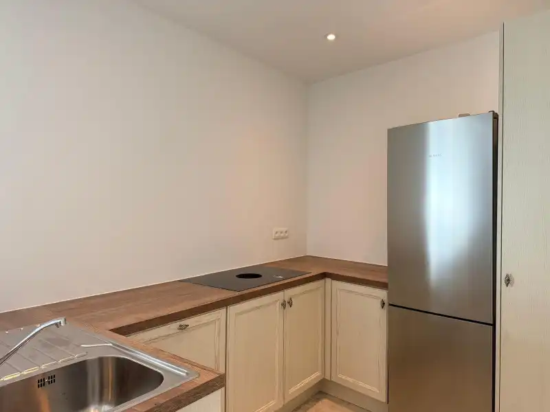Prachtig gerenoveerd 1-slaapkamerappartement in&nbsp;het hart van&nbsp;Hasselt! foto 11