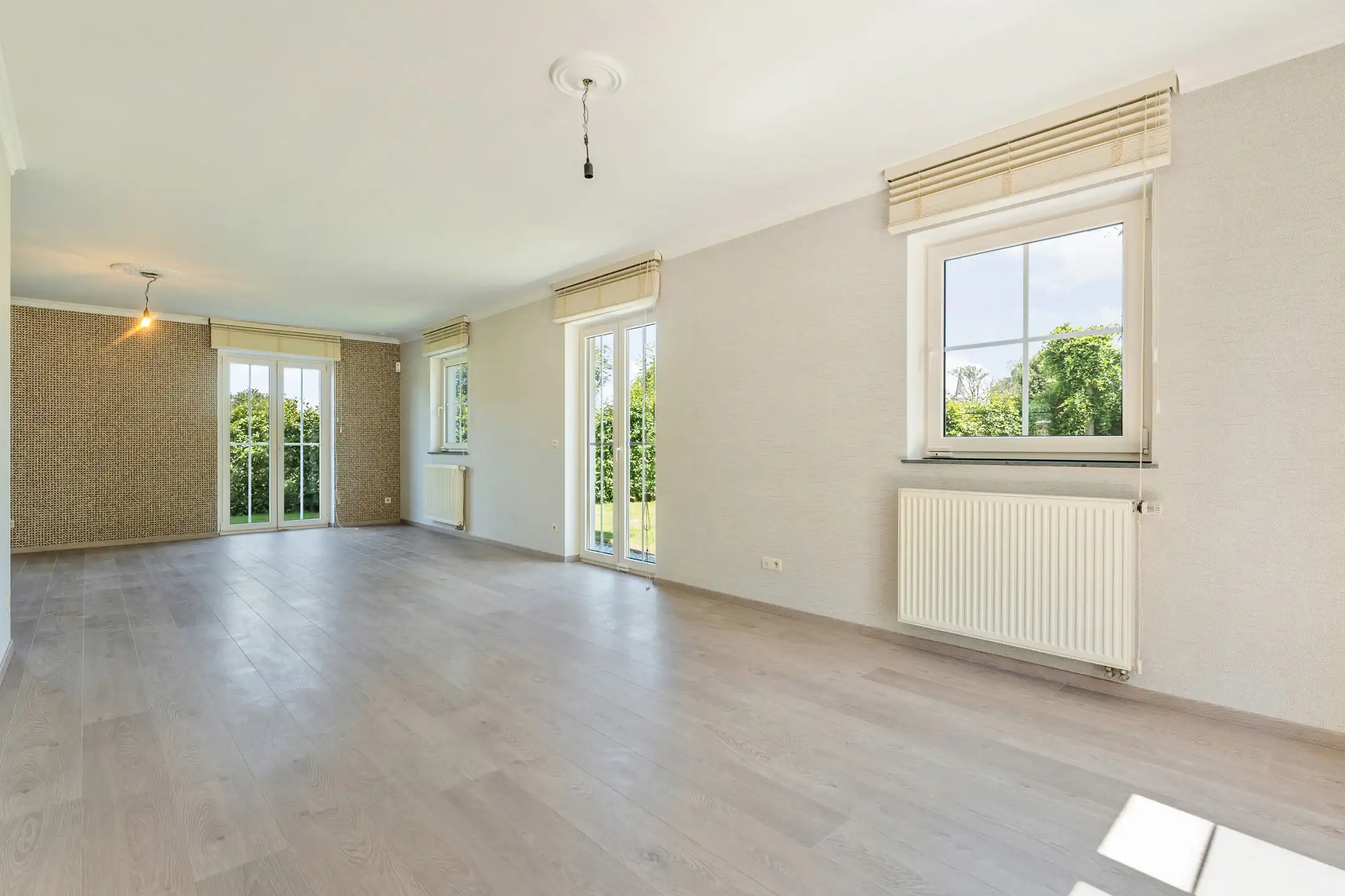 Mooie villa met achterliggende weide te Membruggen foto 7