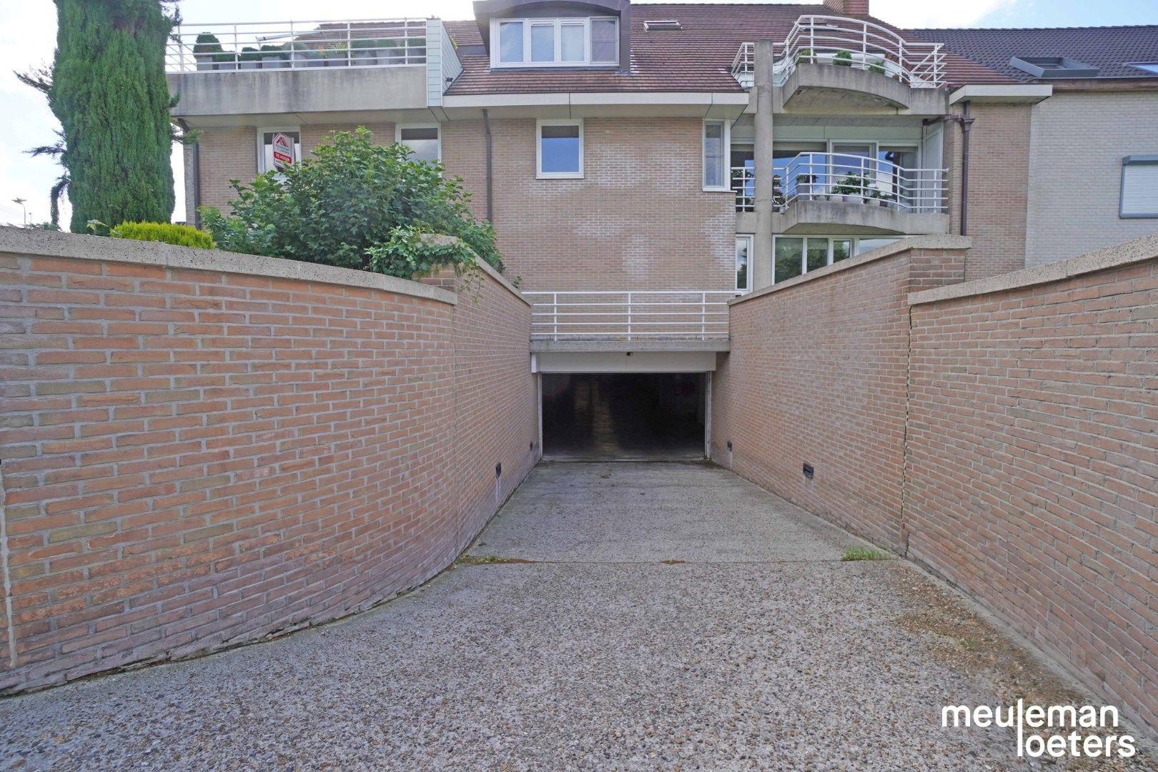 Ondergrondse garagebox op centrale locatie foto 2
