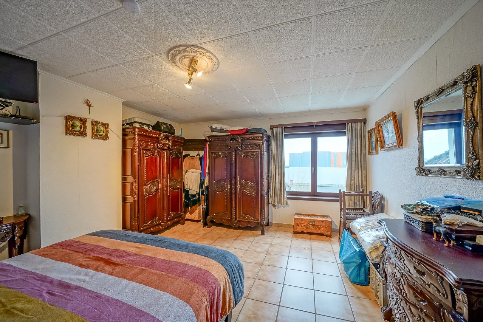 Ruime woning met 3 slaapkamers langs de vaart foto 8